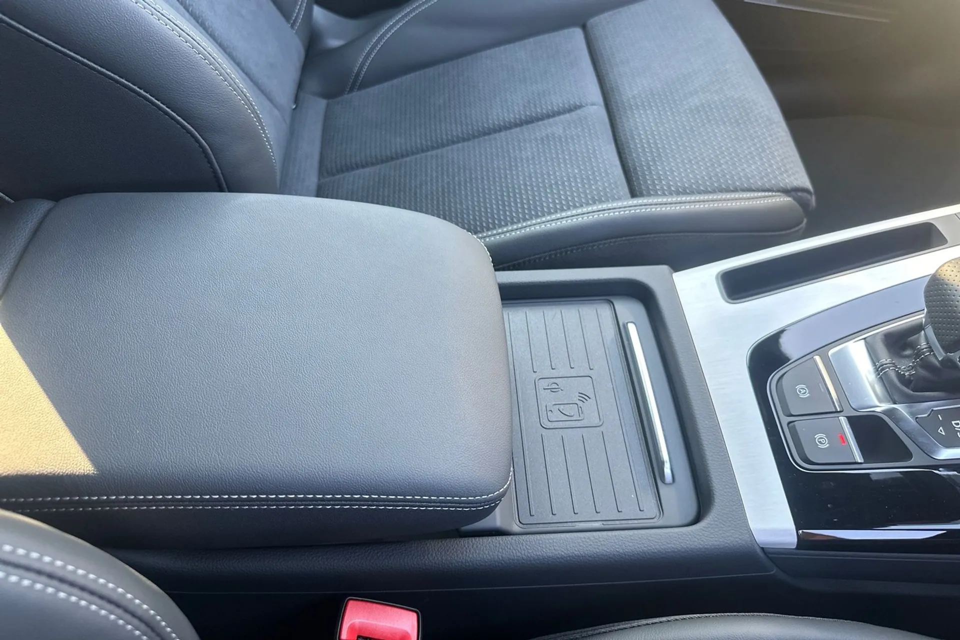 Audi Q5 thumbnail image number 42