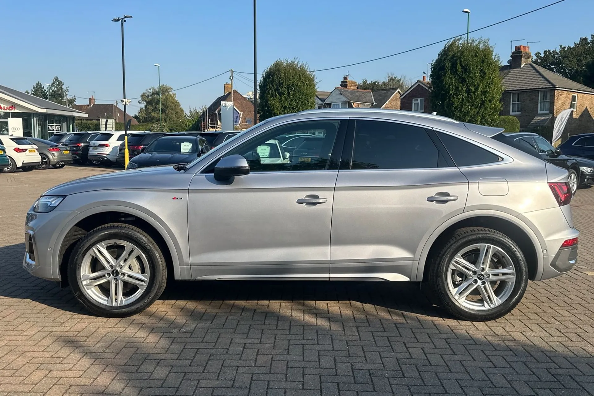 Audi Q5 thumbnail image number 16