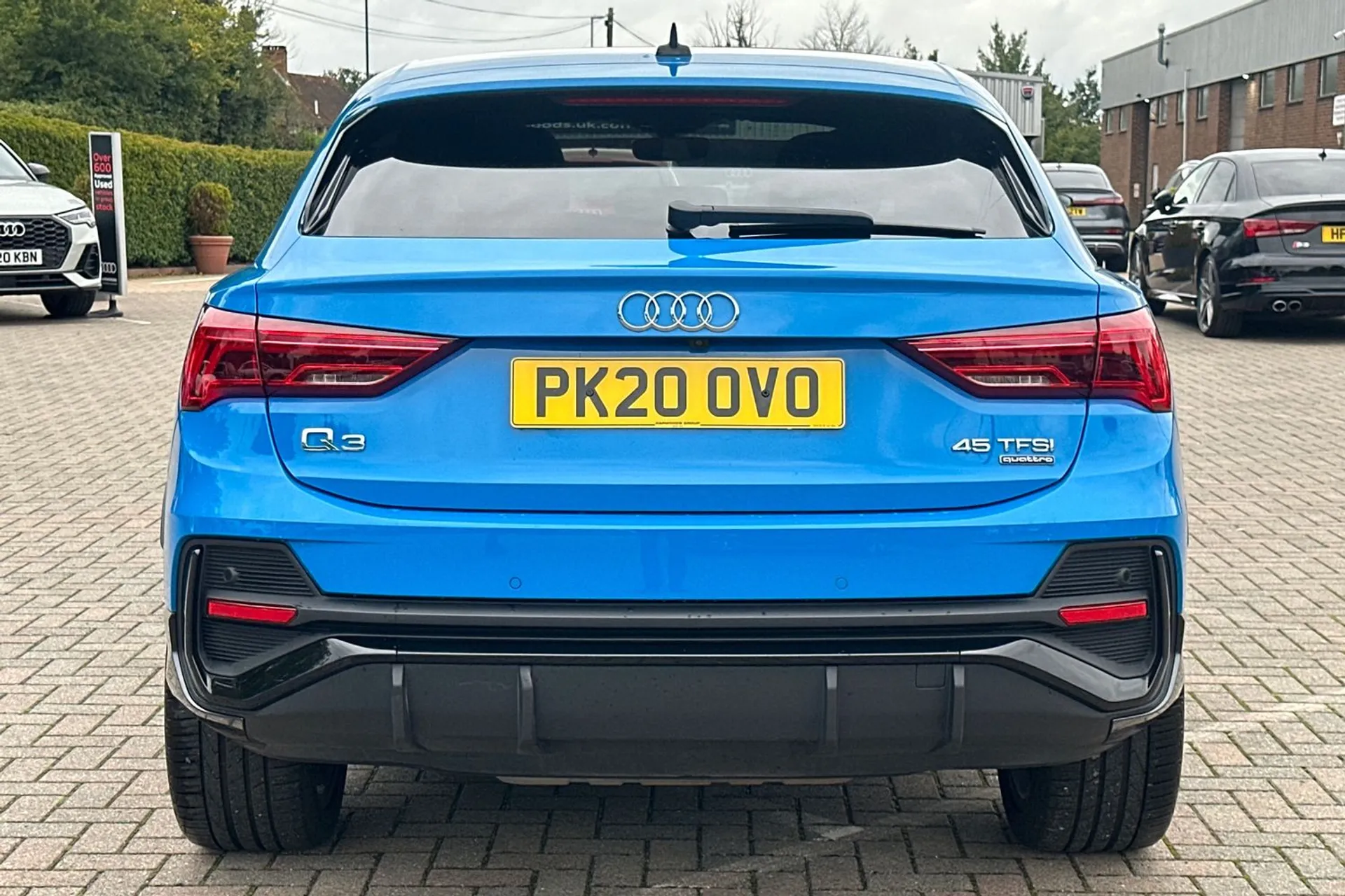 Audi Q3 thumbnail image number 6