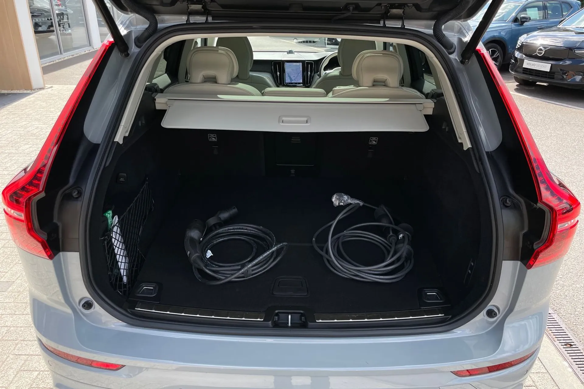 Volvo XC60 thumbnail image number 19