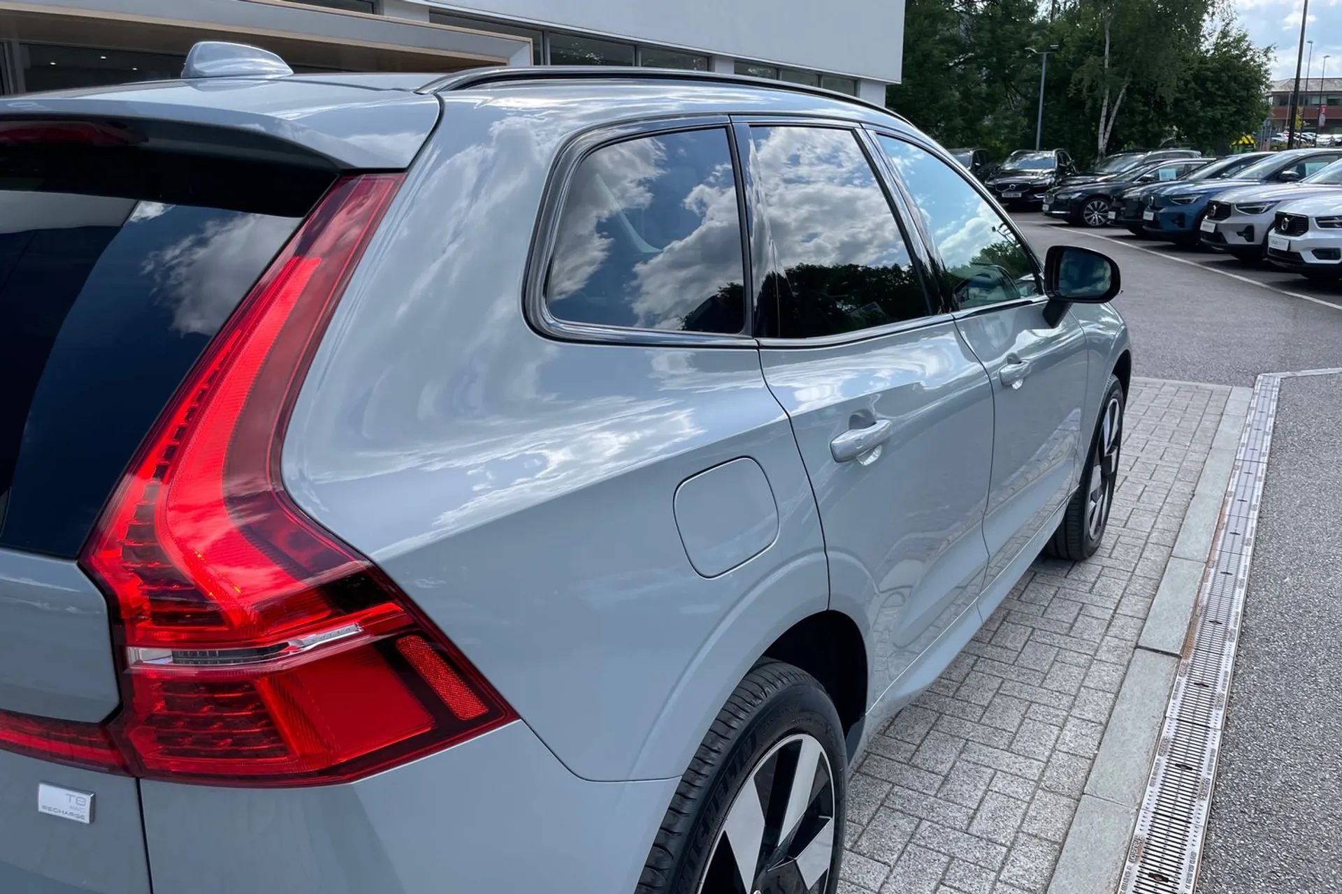Volvo XC60 thumbnail image number 14