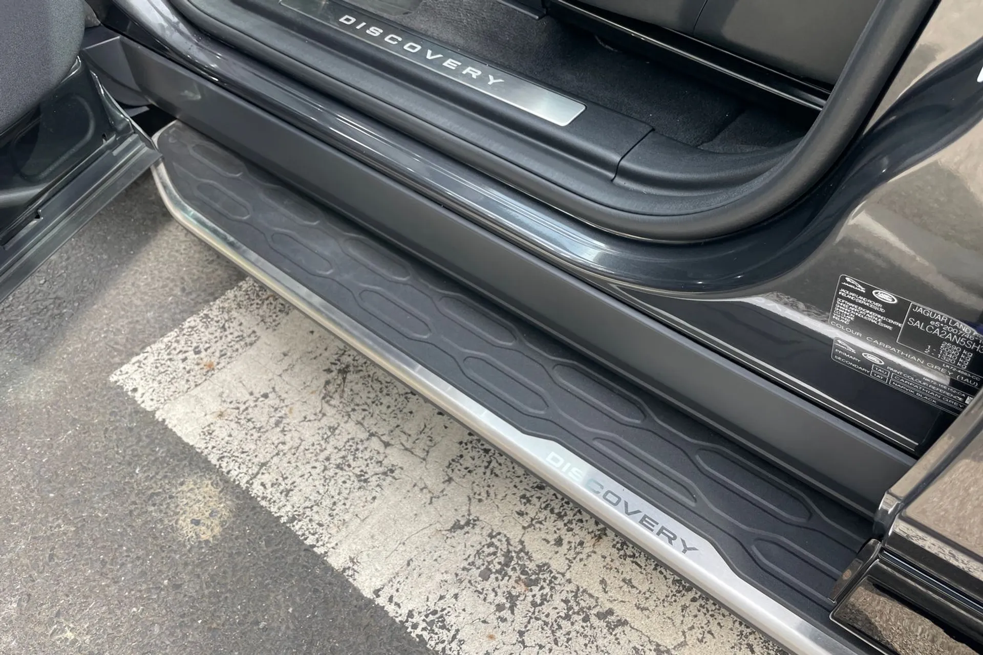 LAND ROVER DISCOVERY SPORT thumbnail image number 10