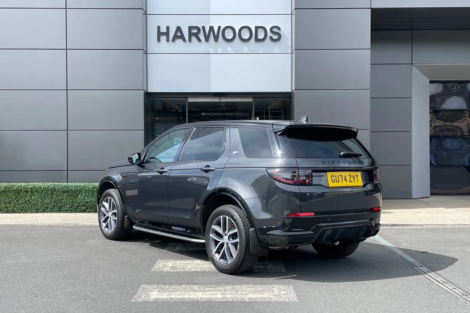 LAND ROVER DISCOVERY SPORT thumbnail image number 9