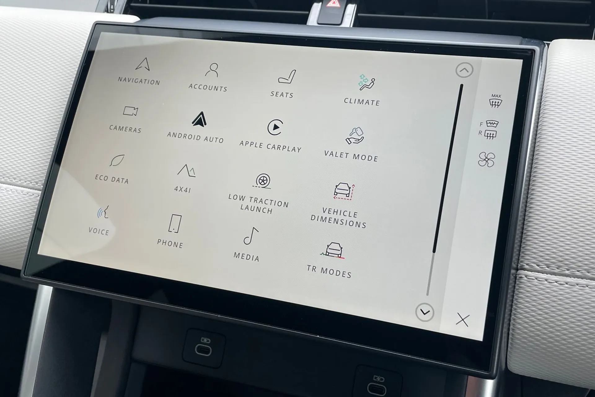LAND ROVER DISCOVERY SPORT thumbnail image number 57