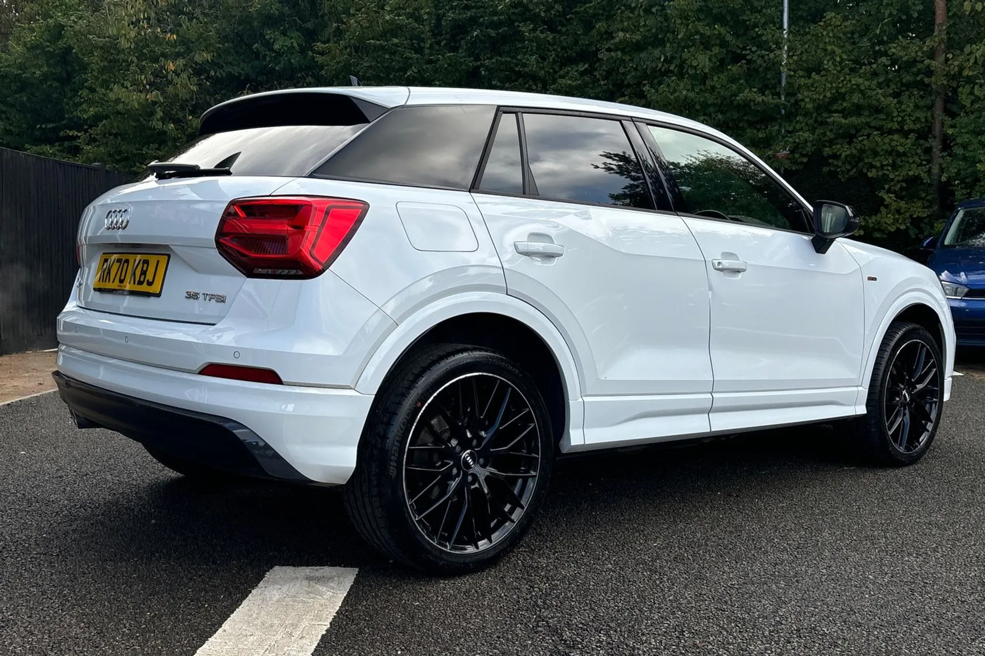 Audi Q2 thumbnail image number 6