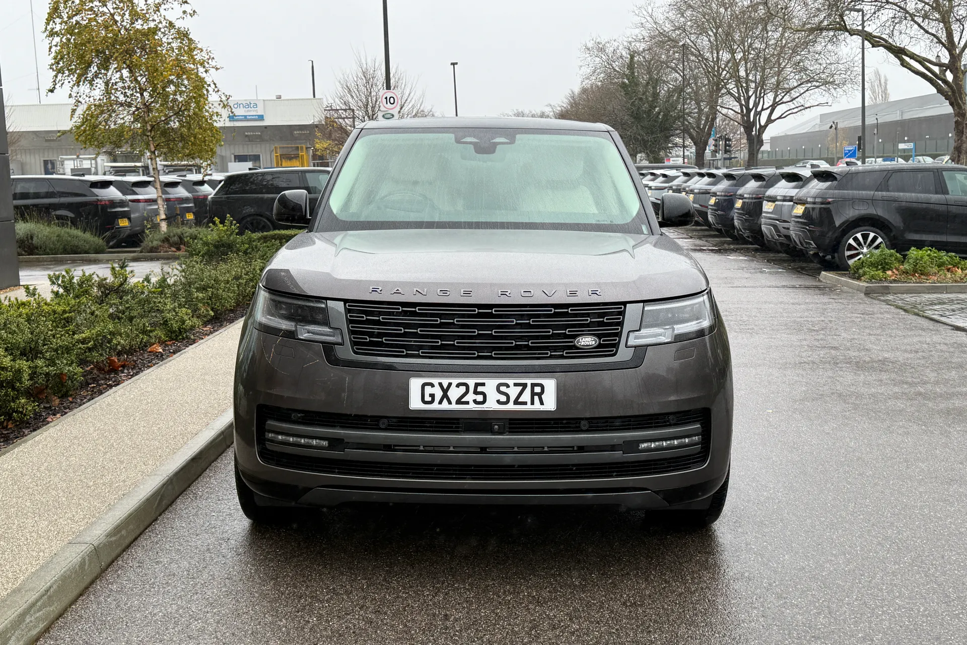 LAND ROVER RANGE ROVER thumbnail image number 12