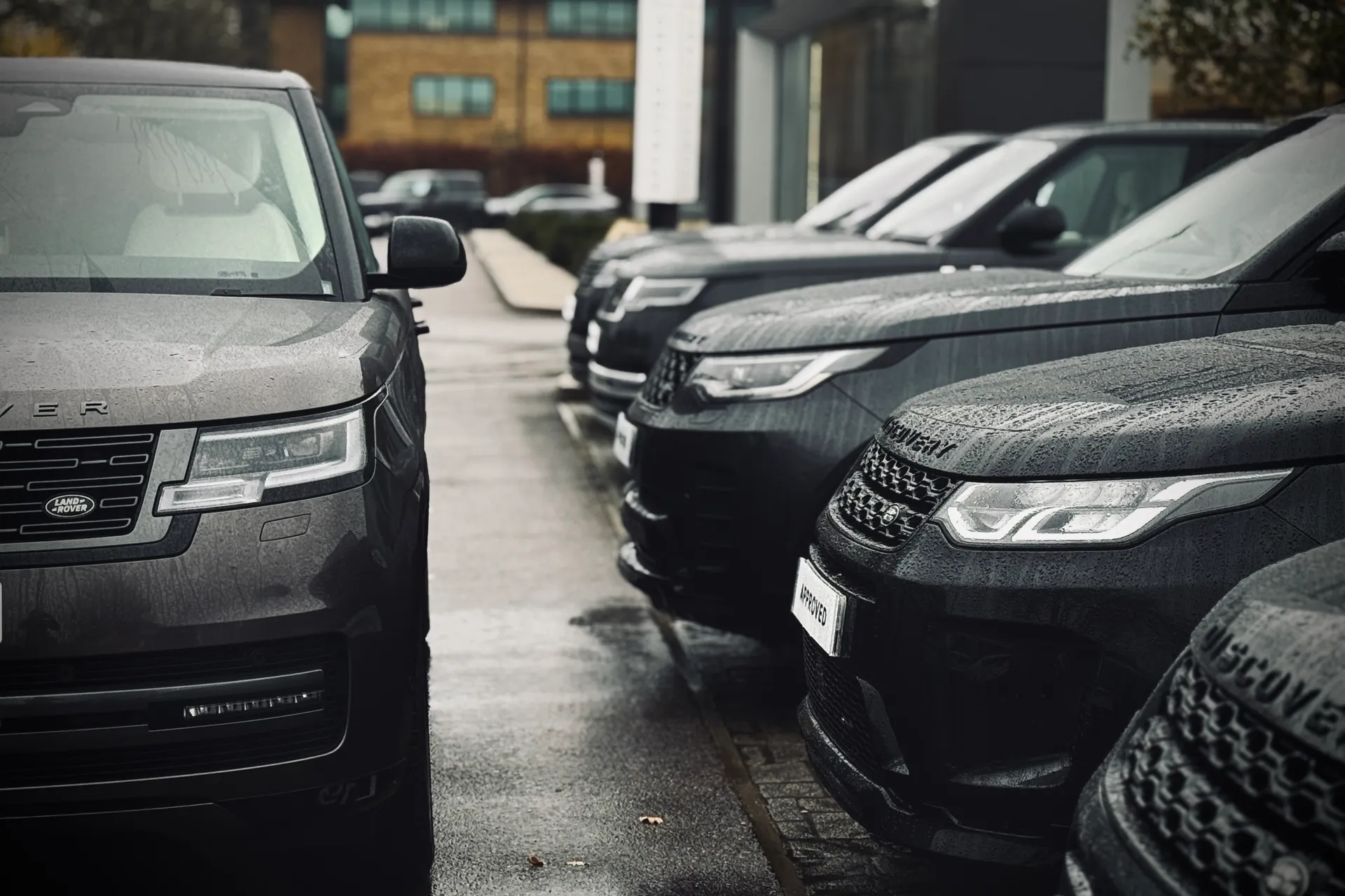 LAND ROVER RANGE ROVER thumbnail image number 13