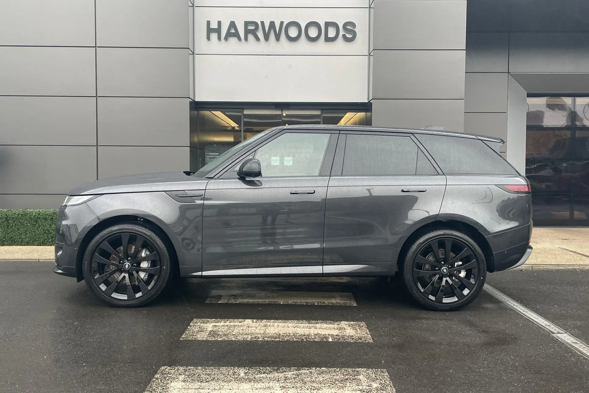 LAND ROVER RANGE ROVER SPORT thumbnail image number 11