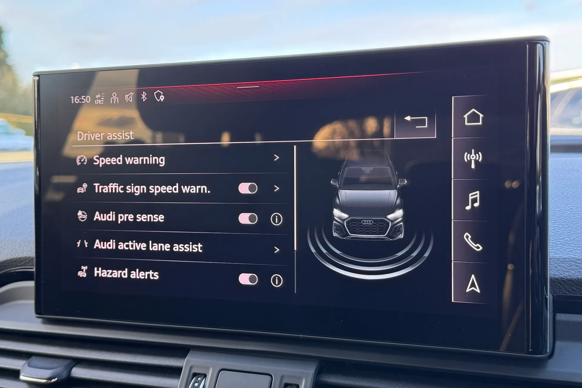 Audi Q5 thumbnail image number 11