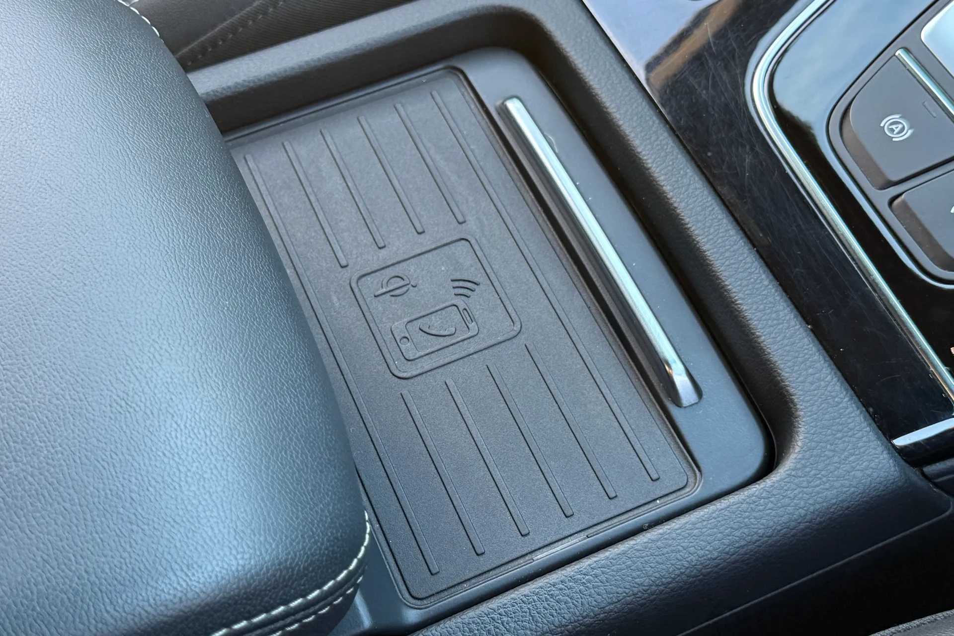 Audi Q5 thumbnail image number 17