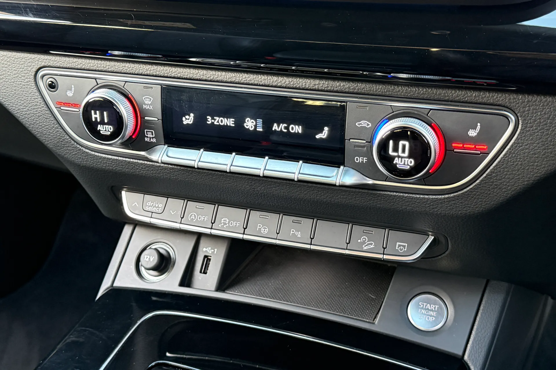 Audi Q5 thumbnail image number 16