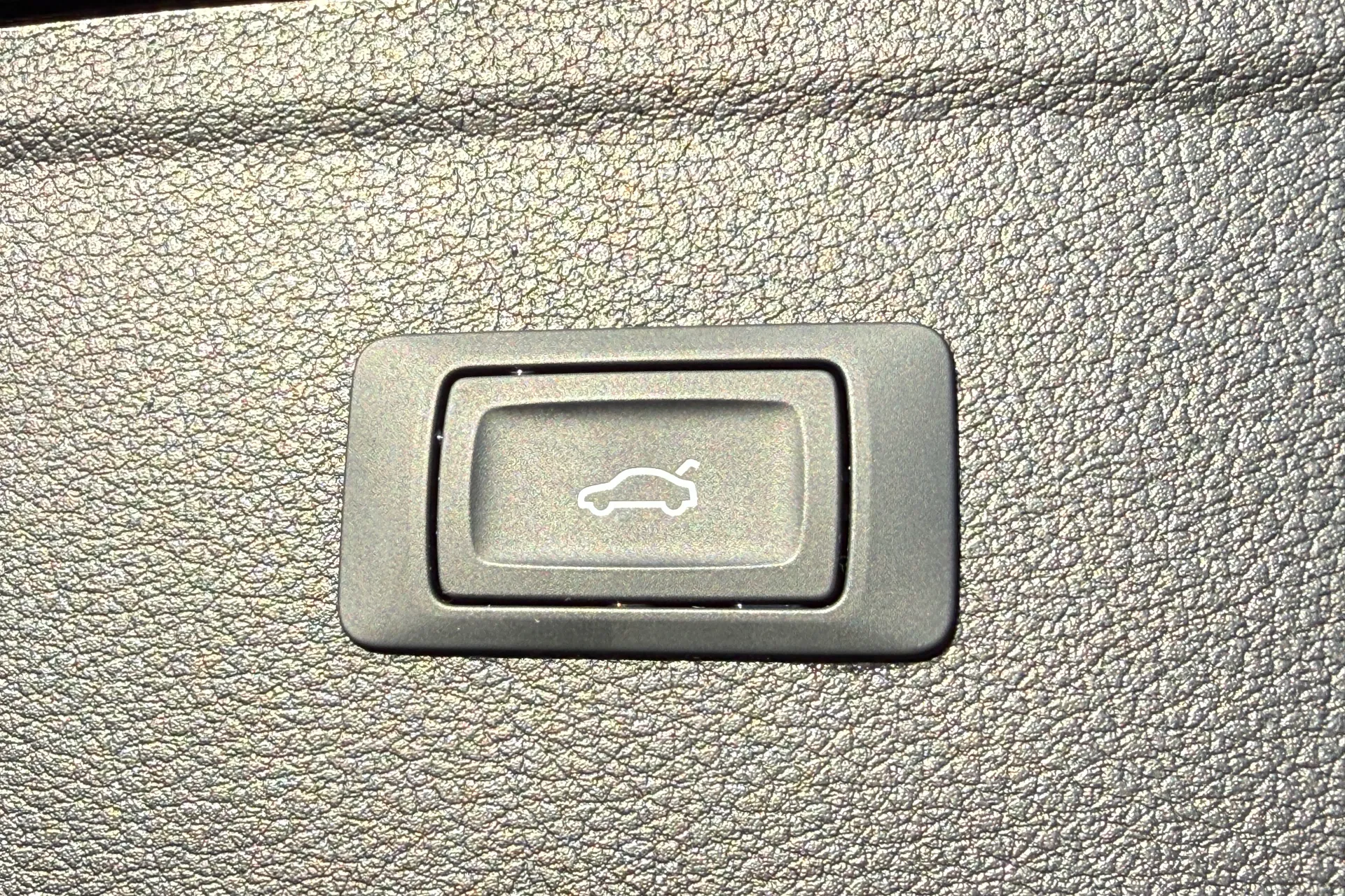 Audi Q5 thumbnail image number 39