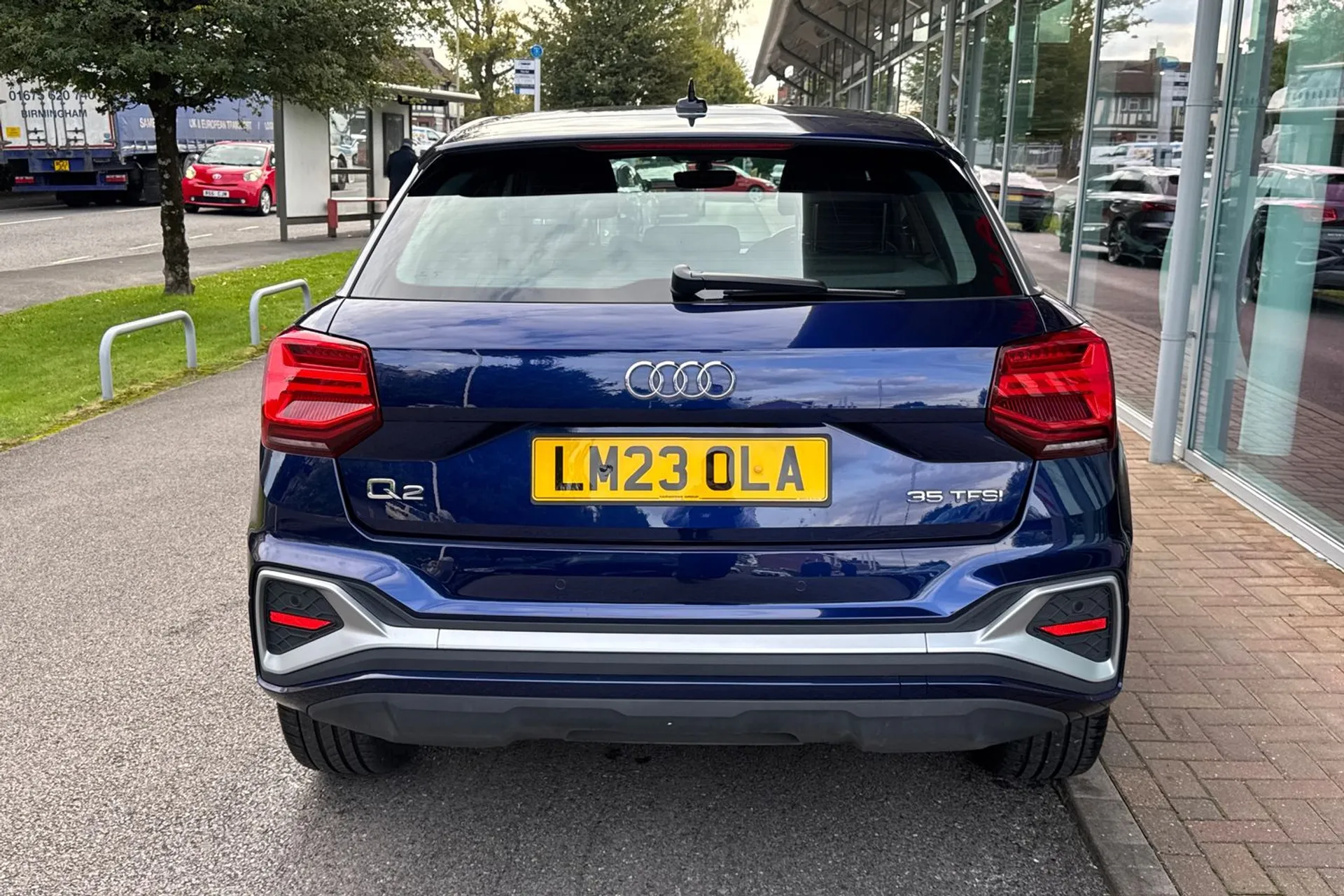 Audi Q2 thumbnail image number 6