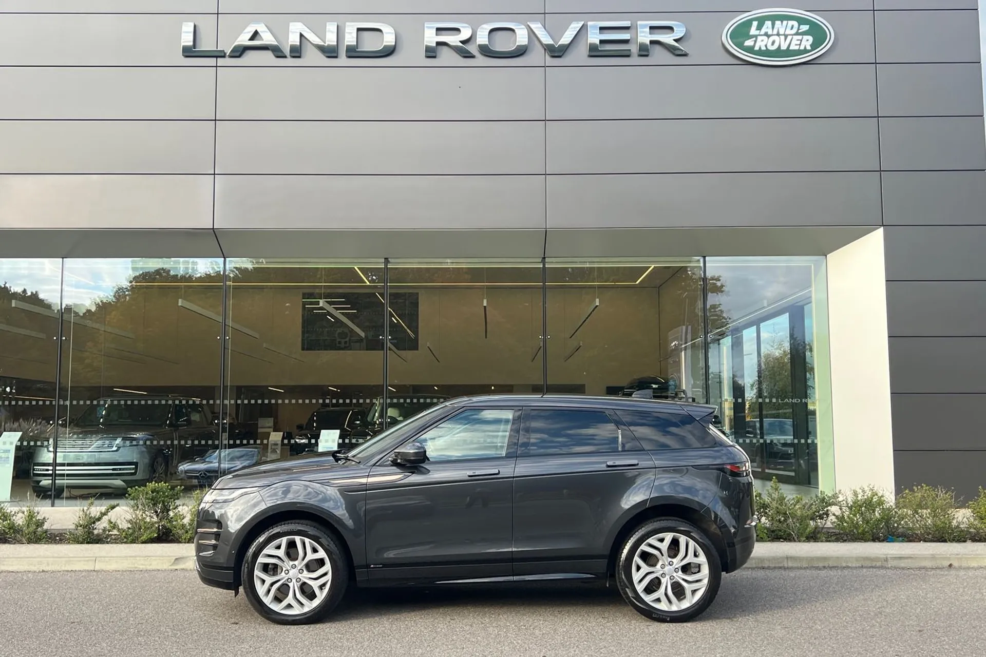 LAND ROVER RANGE ROVER EVOQUE thumbnail image number 8