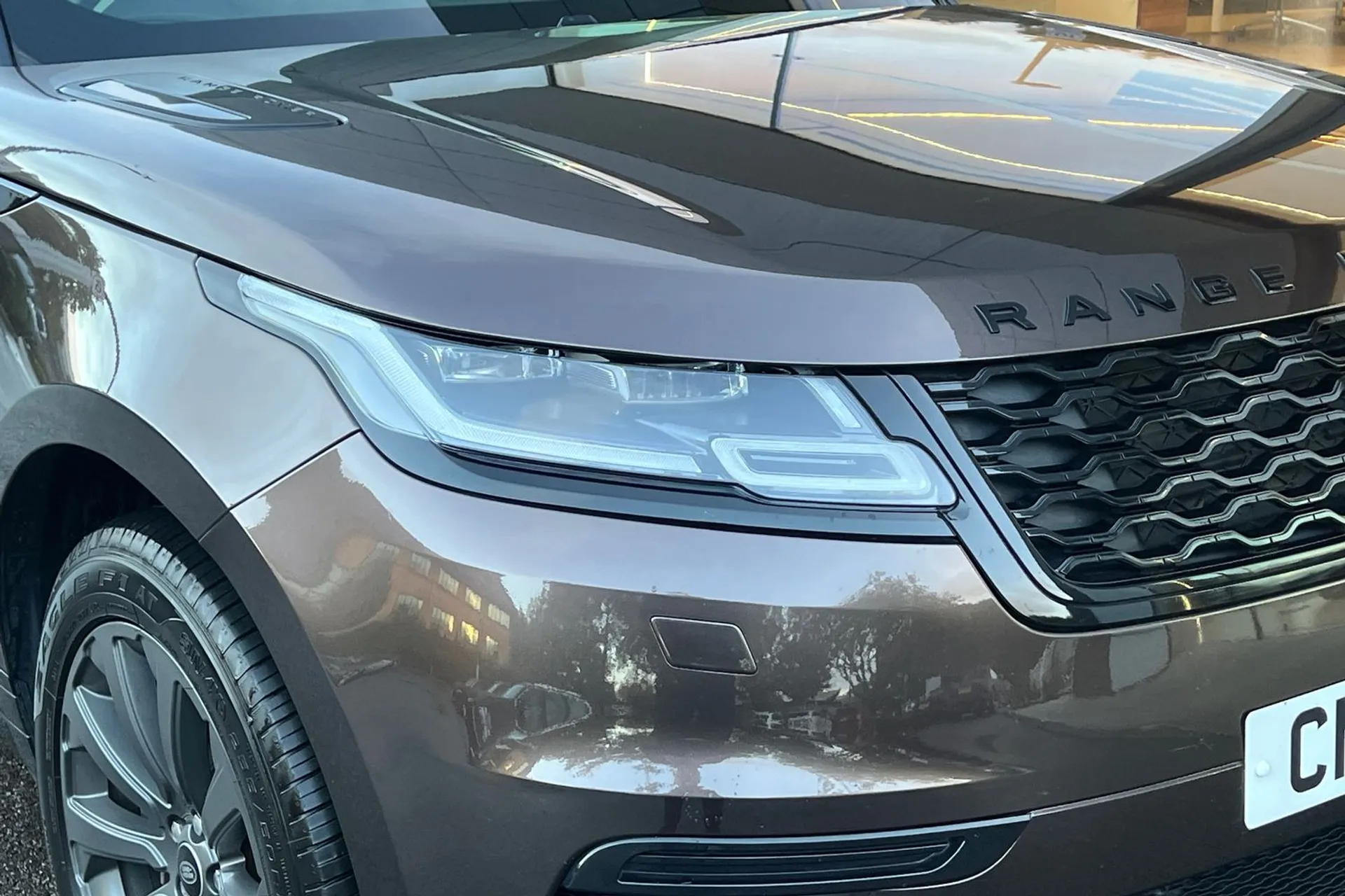 LAND ROVER RANGE ROVER VELAR thumbnail image number 62