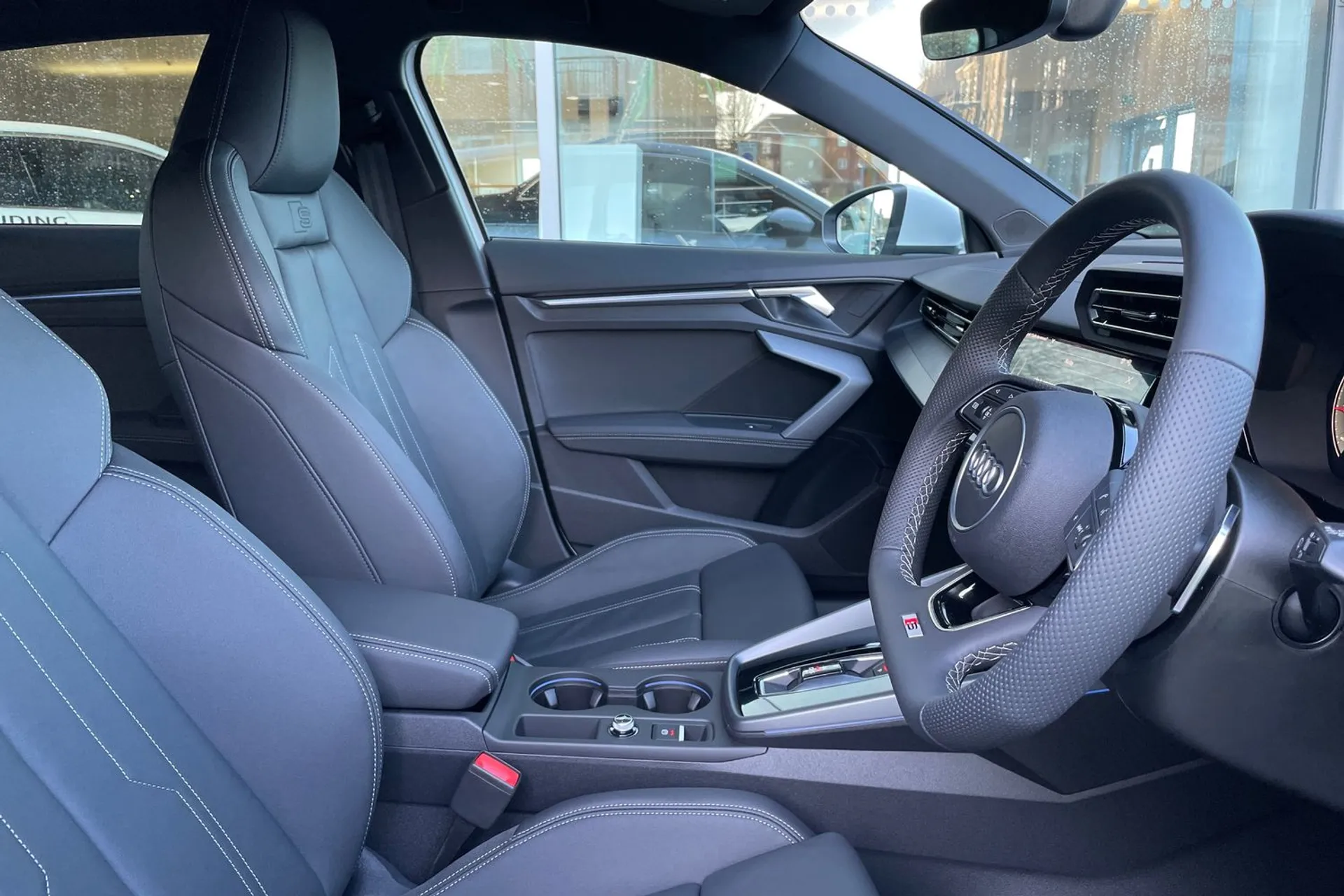 Audi A3 thumbnail image number 24