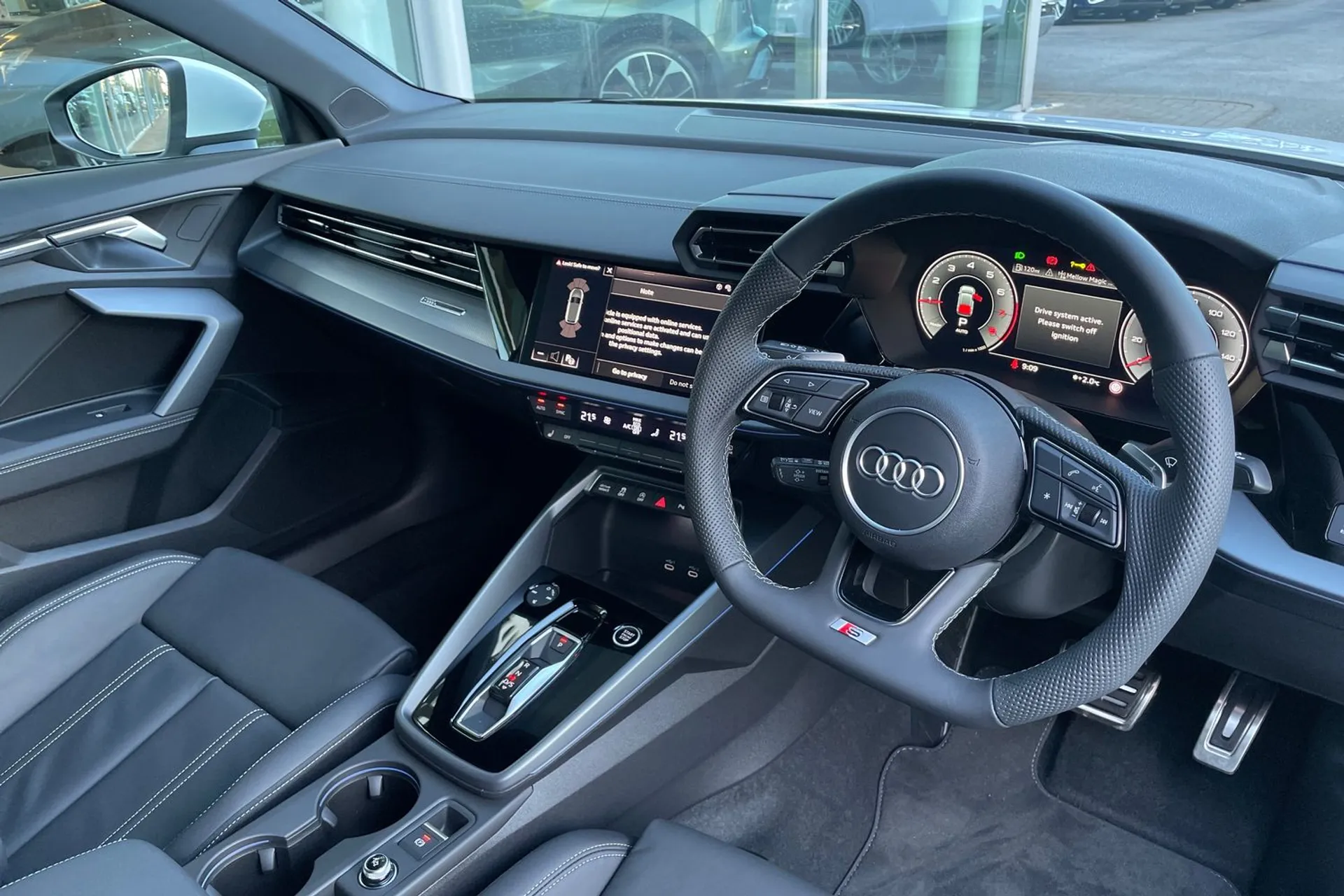 Audi A3 thumbnail image number 25