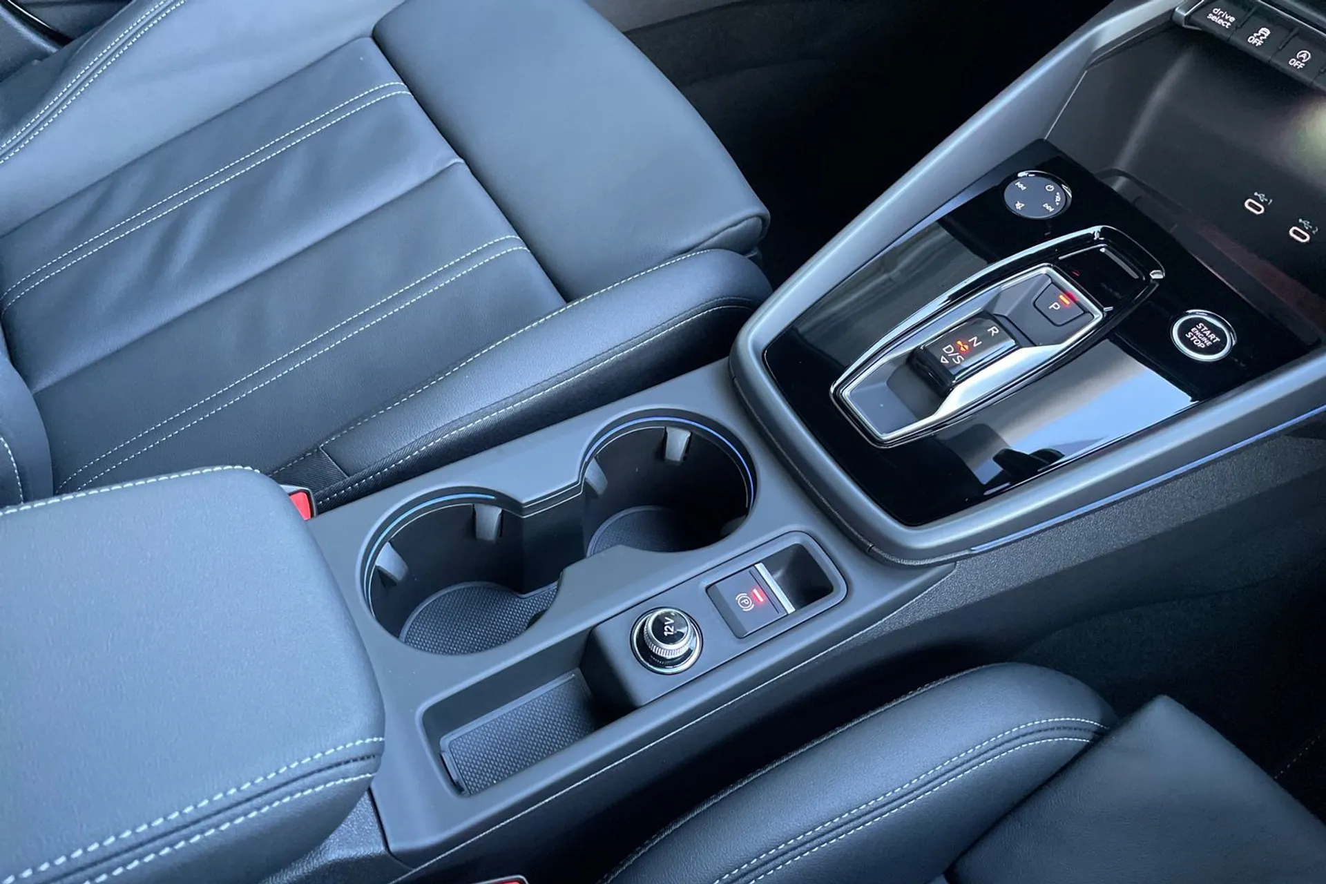 Audi A3 thumbnail image number 40