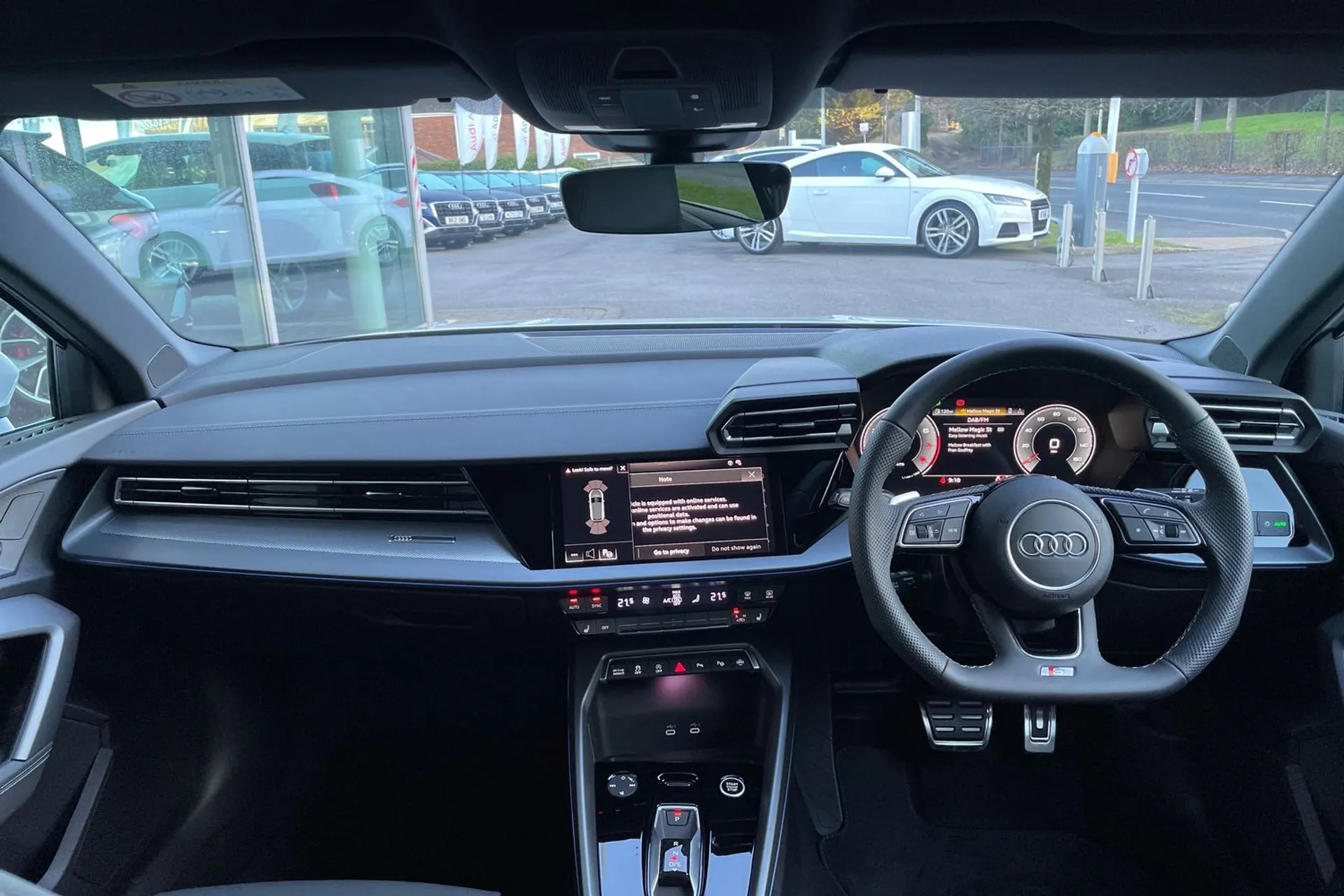 Audi A3 thumbnail image number 31