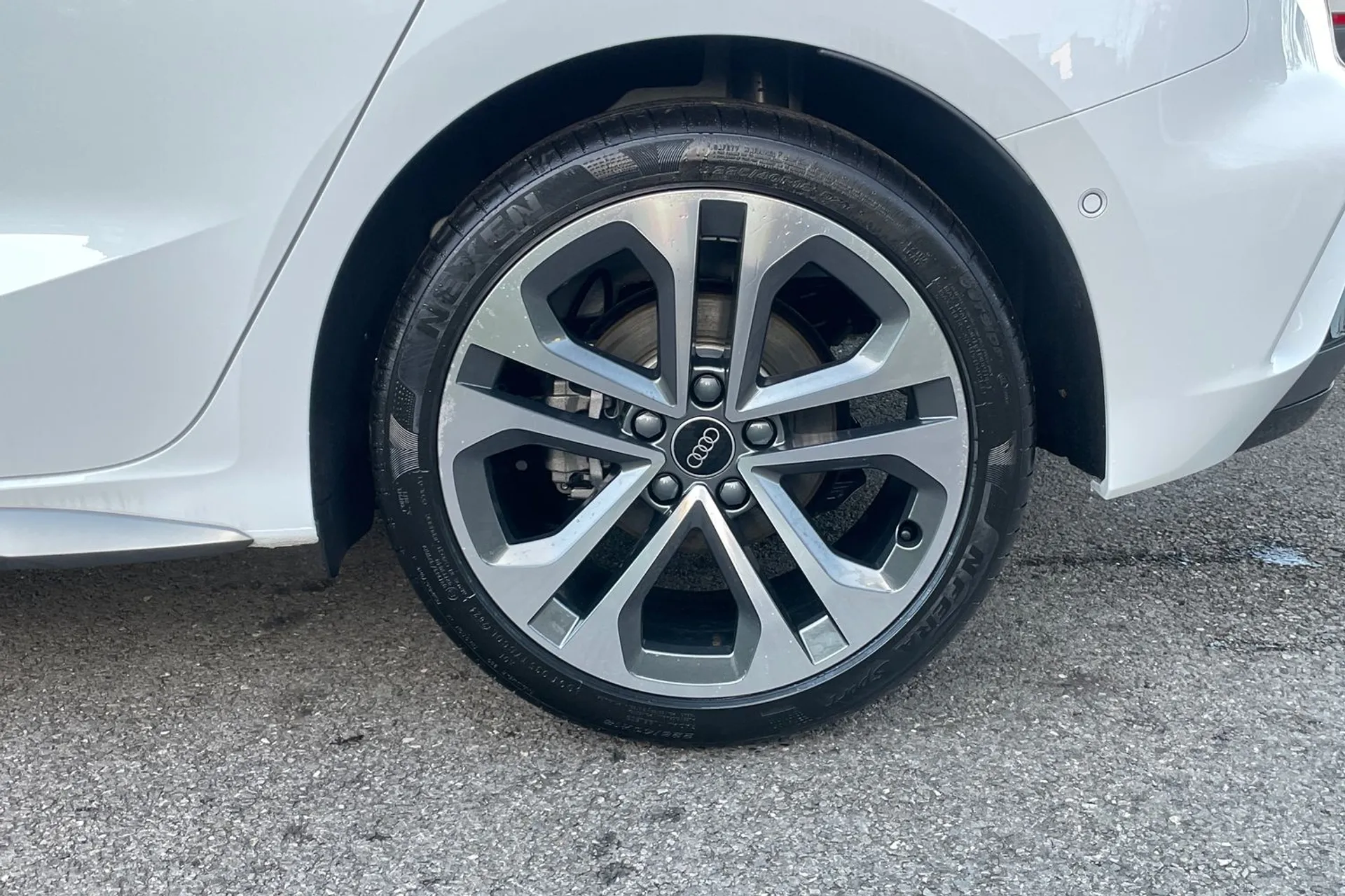 Audi A3 thumbnail image number 5