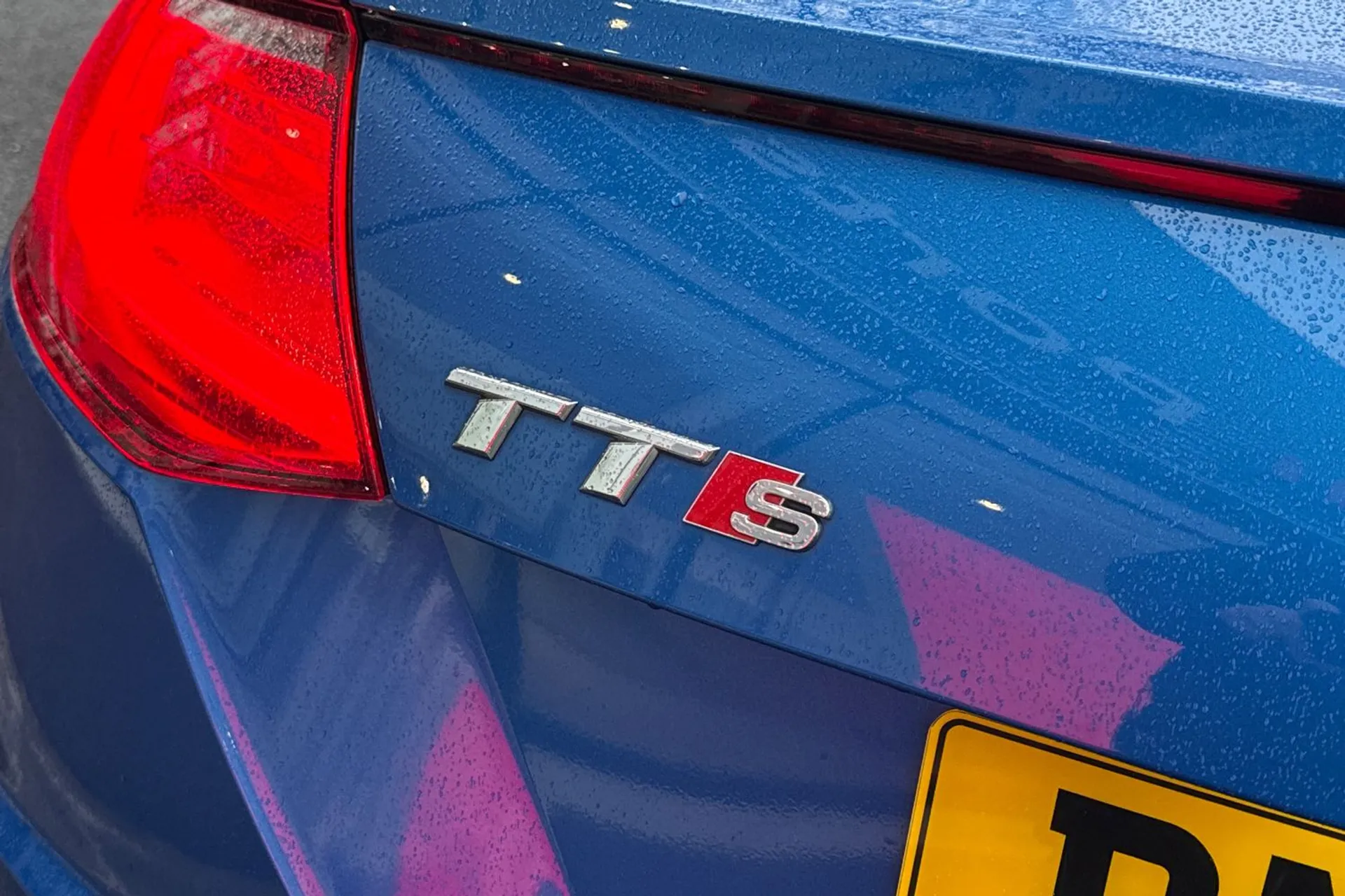 Audi TT thumbnail image number 35