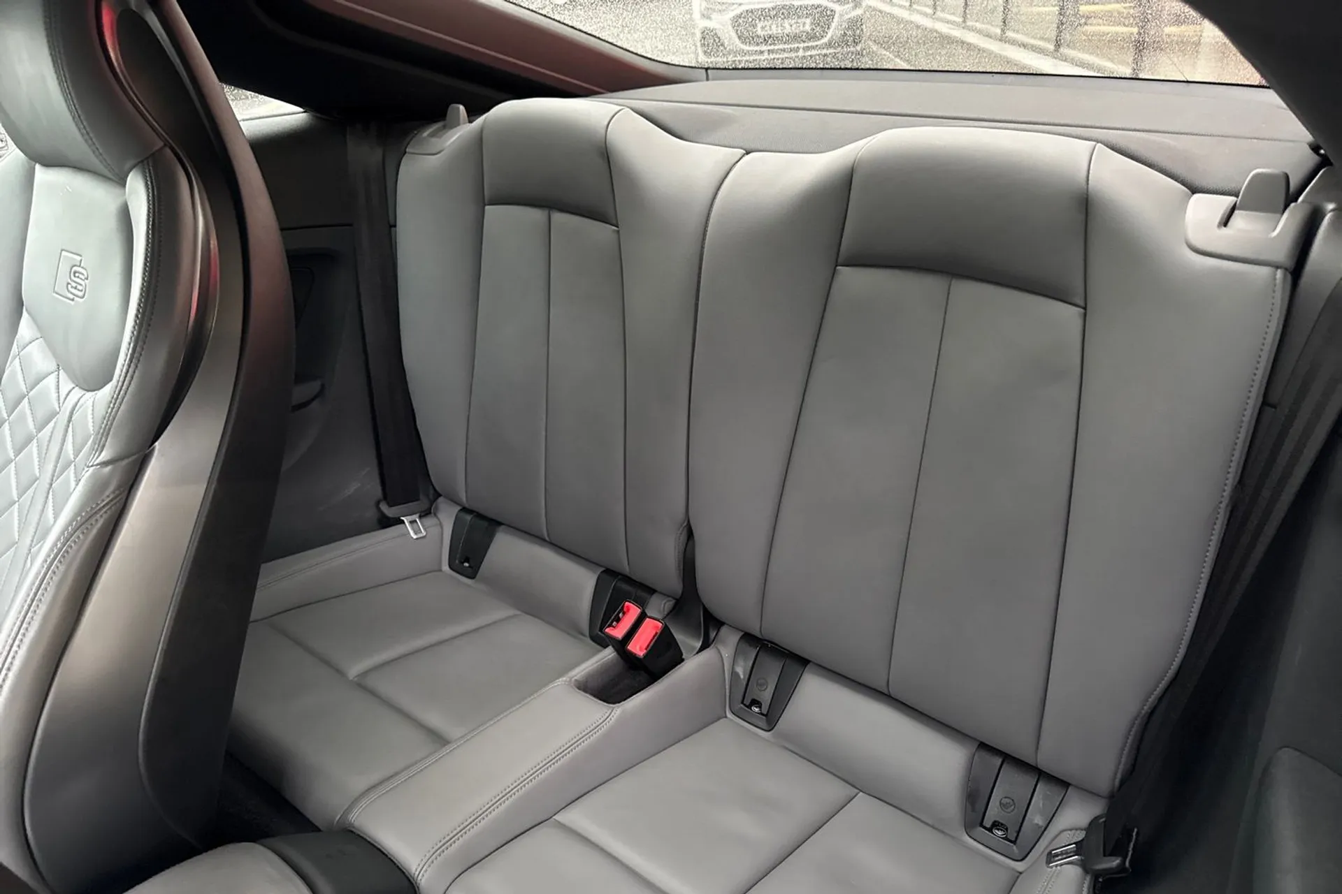 Audi TT thumbnail image number 42