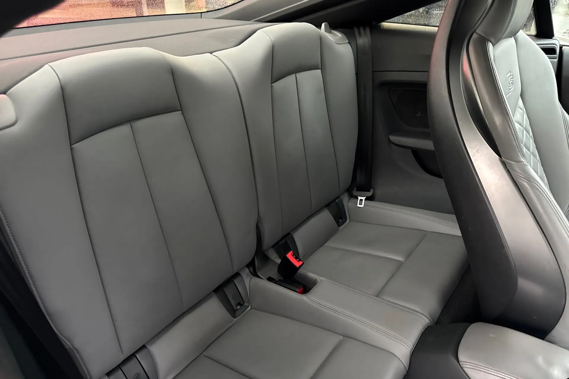 Audi TT thumbnail image number 37