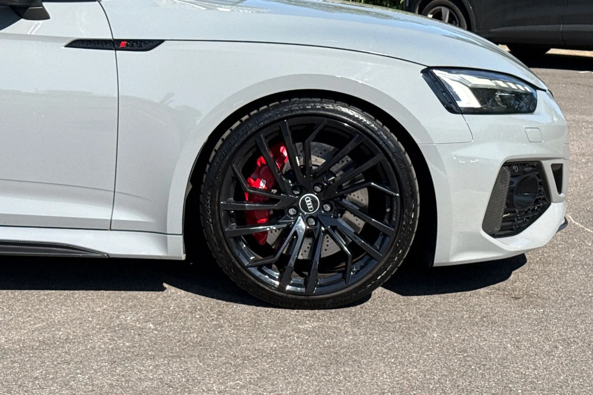 Audi RS5 thumbnail image number 17