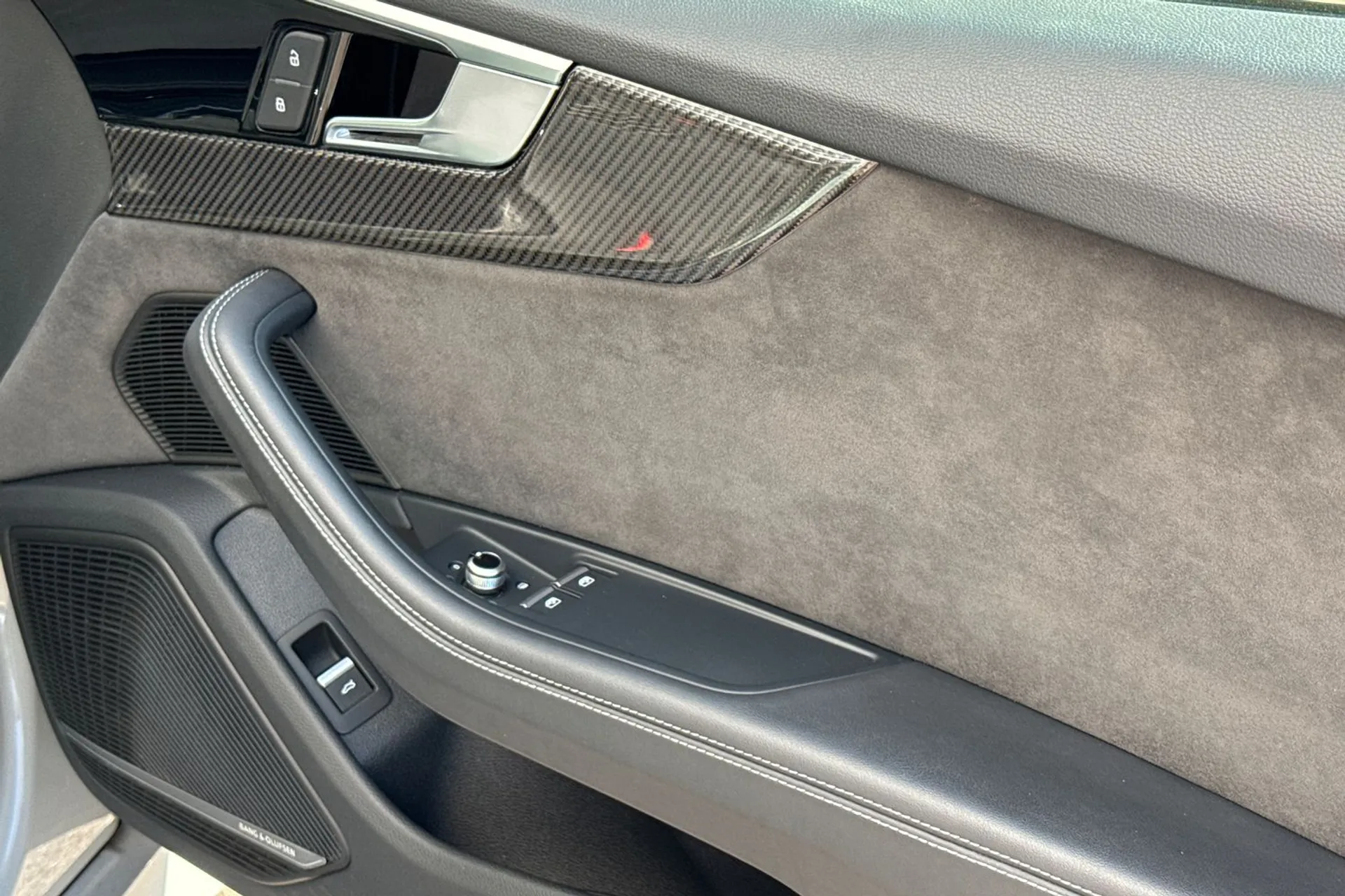 Audi RS5 thumbnail image number 65