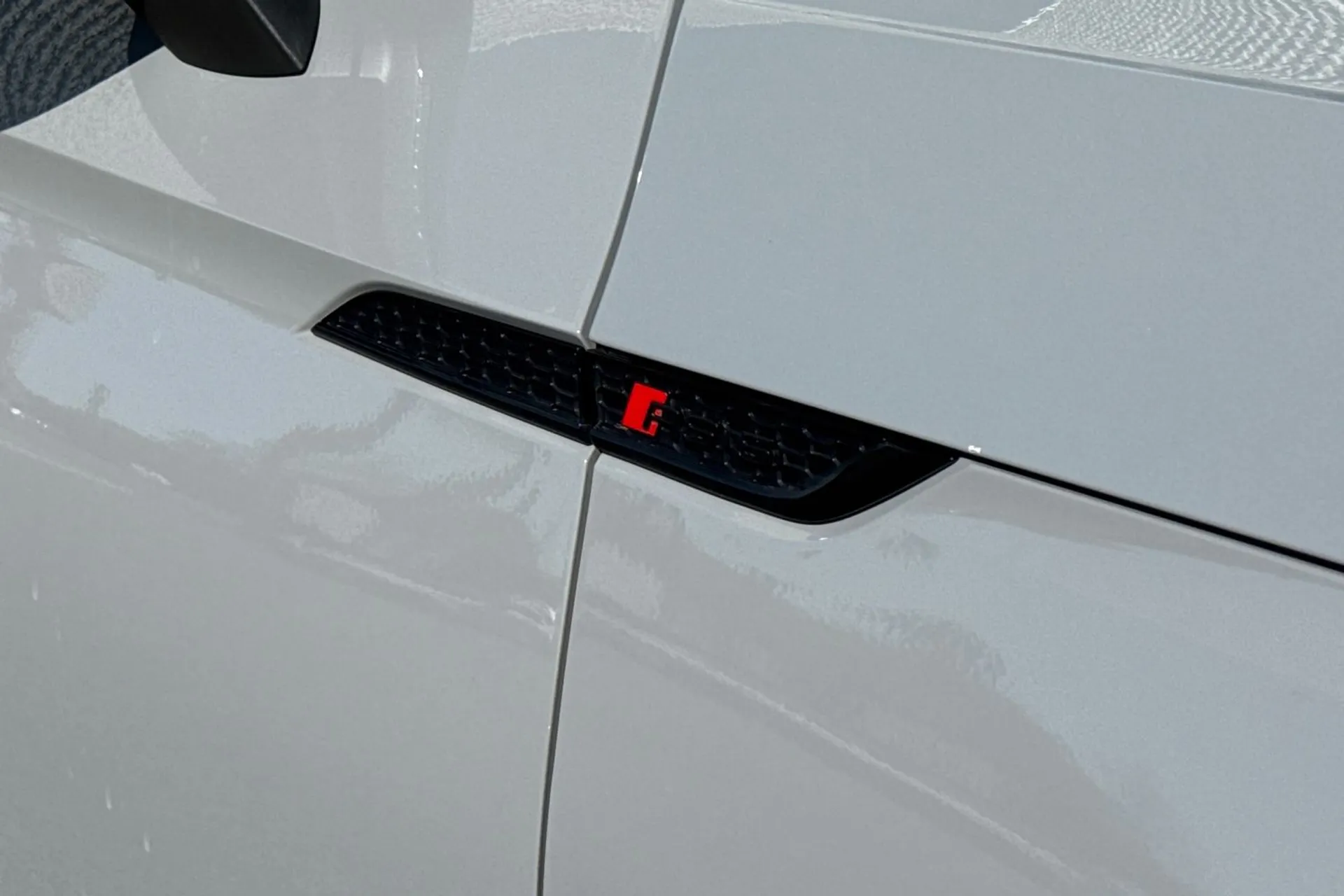 Audi RS5 thumbnail image number 41