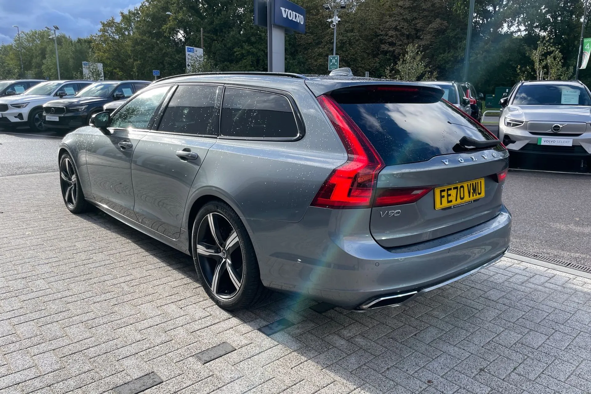 Volvo V90 thumbnail image number 9