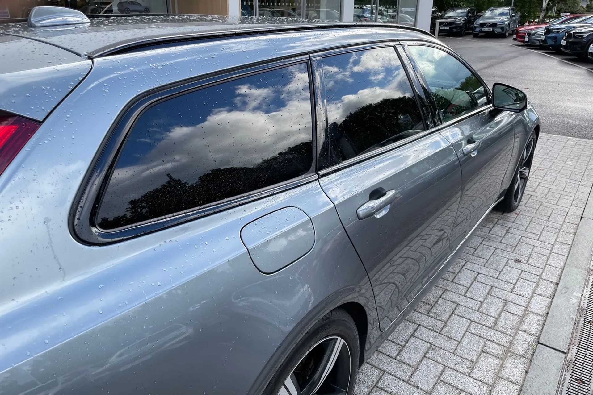 Volvo V90 thumbnail image number 14