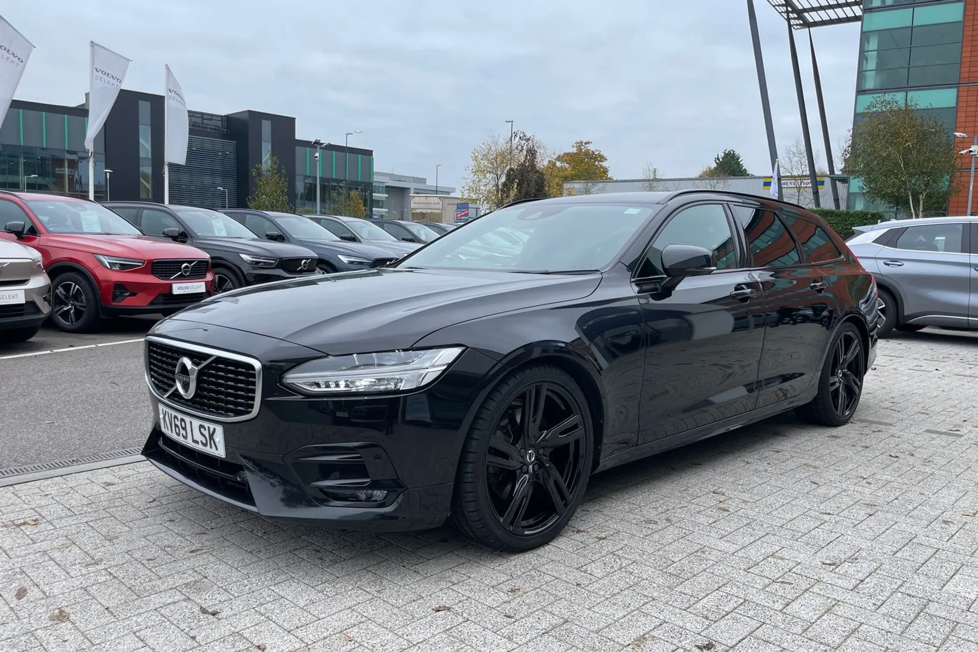 Volvo V90 thumbnail image number 11