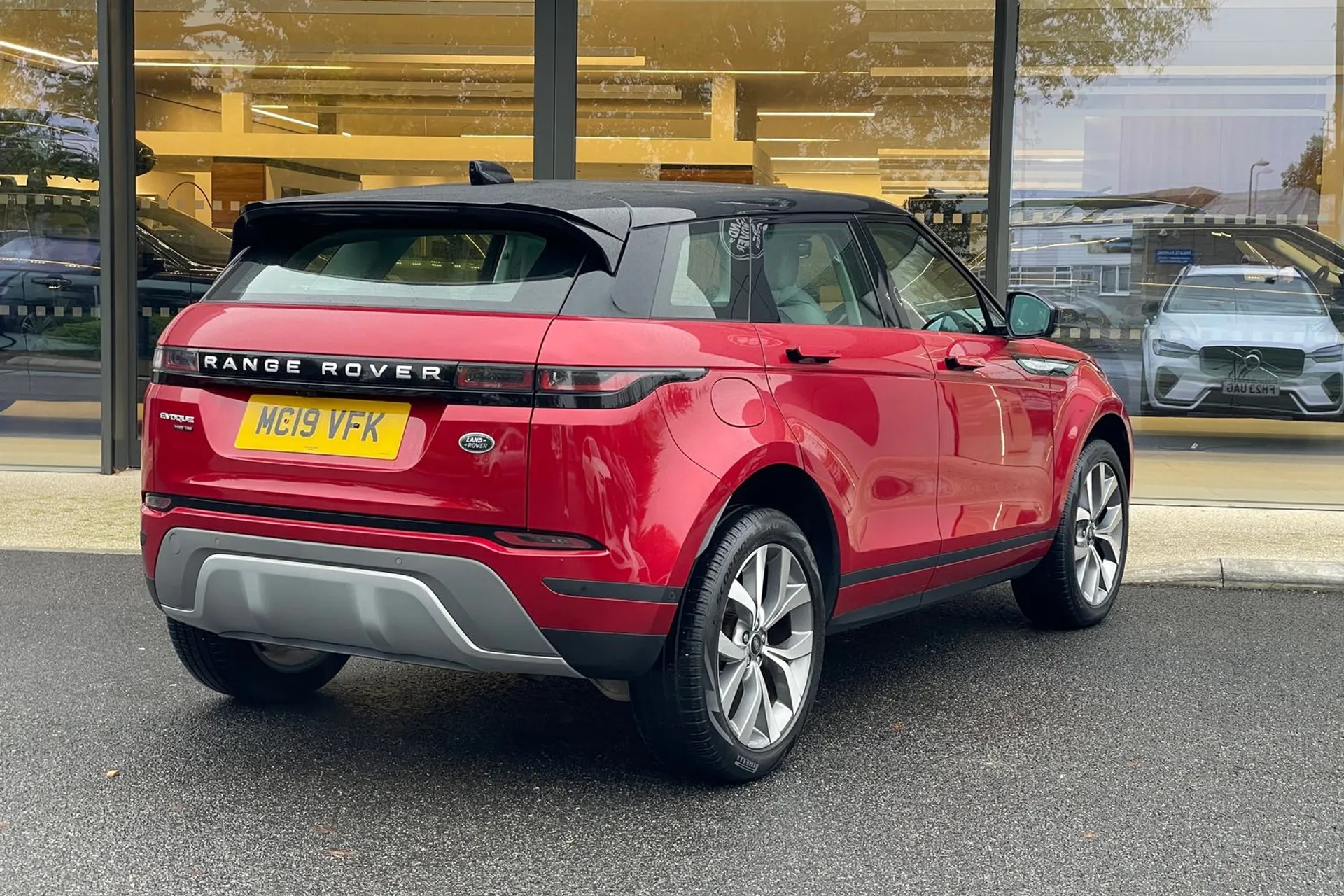 LAND ROVER RANGE ROVER EVOQUE thumbnail image number 7