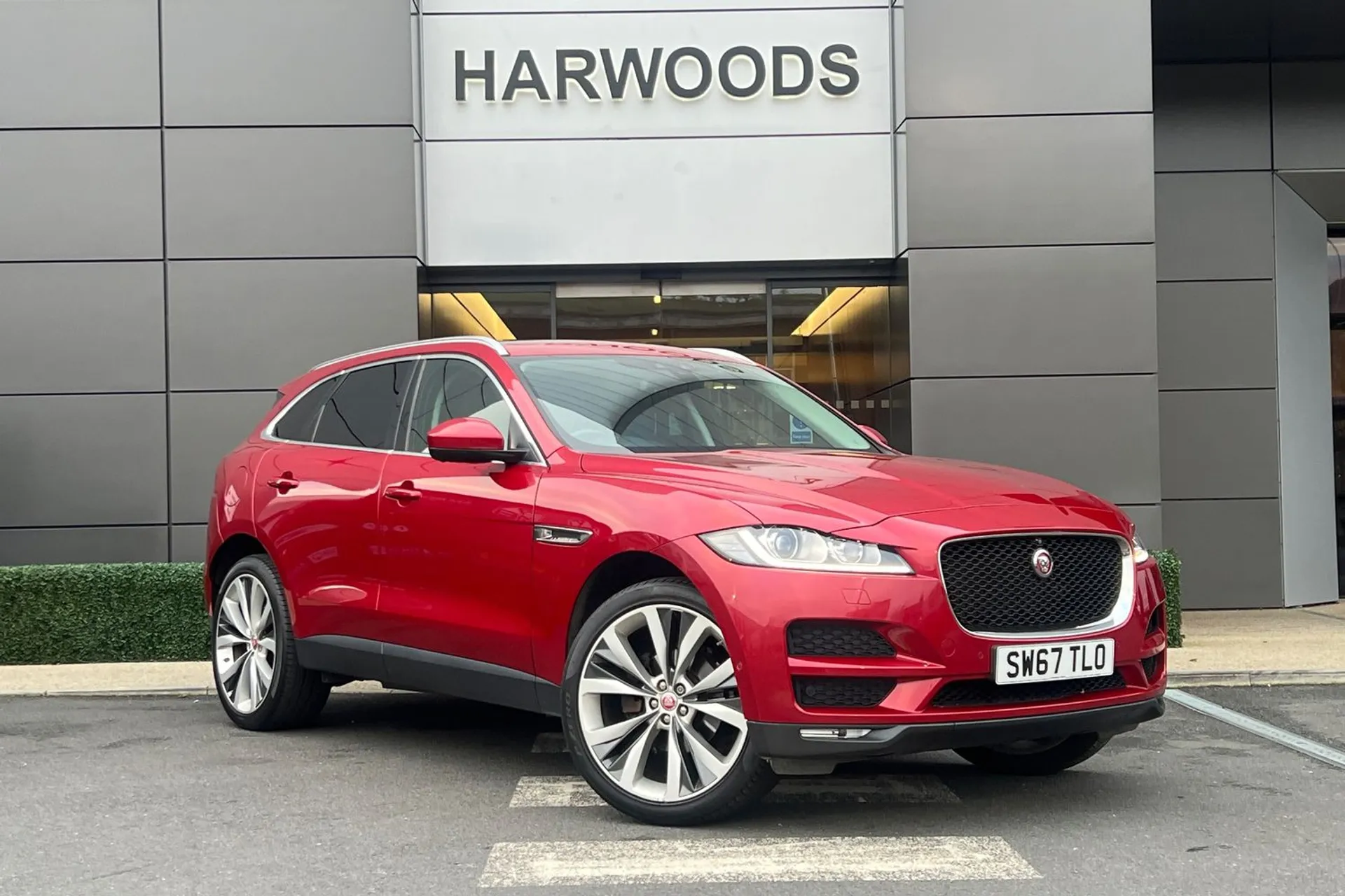 Jaguar F-PACE focused image