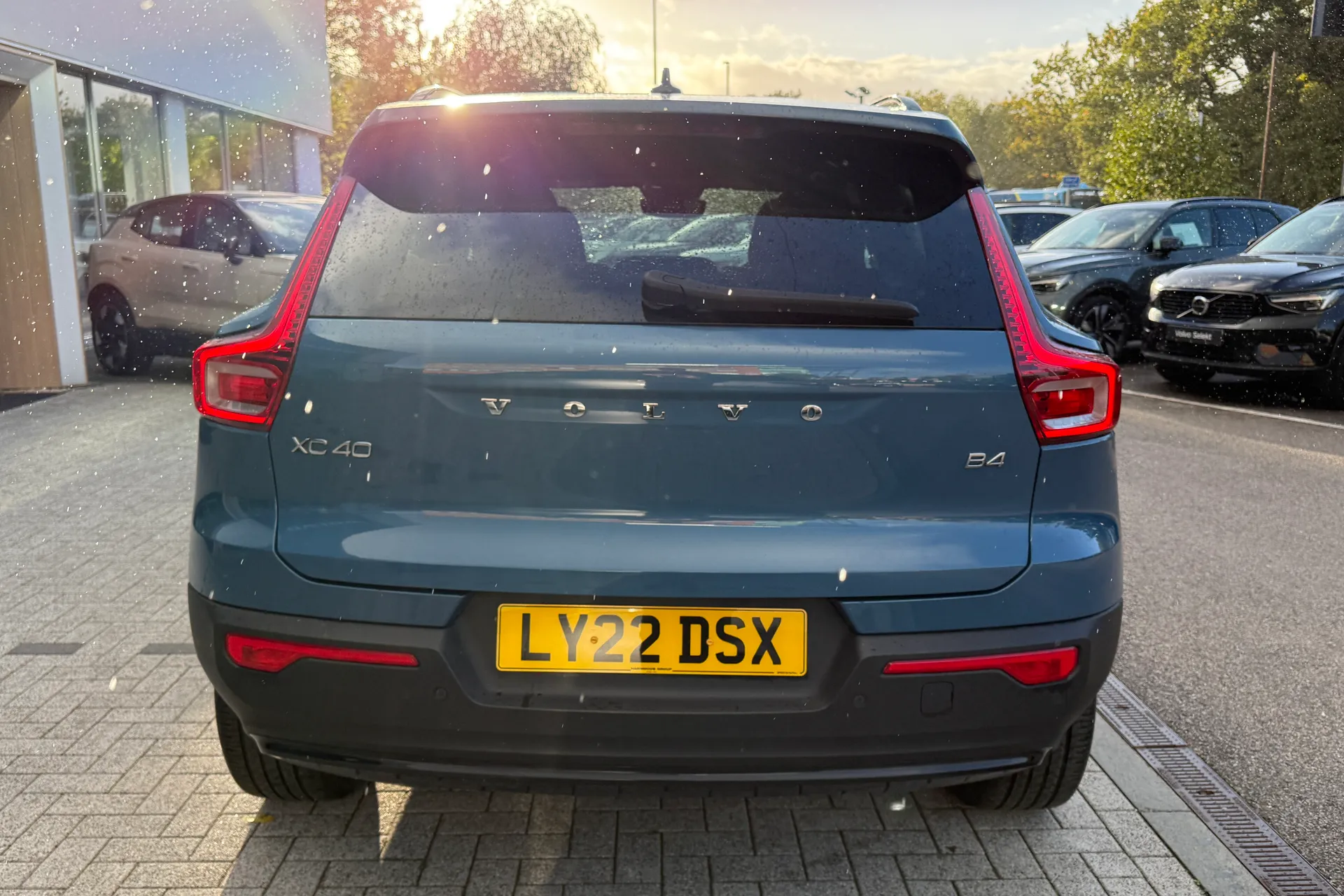 Volvo XC40 thumbnail image number 10