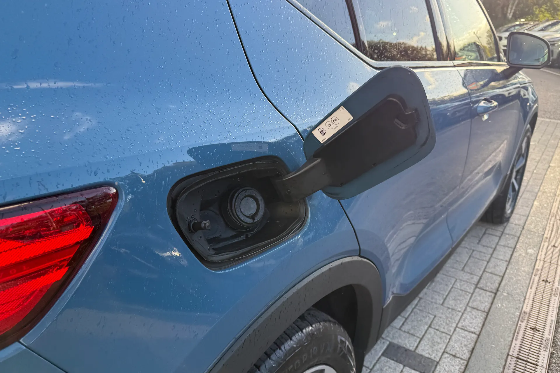 Volvo XC40 thumbnail image number 17