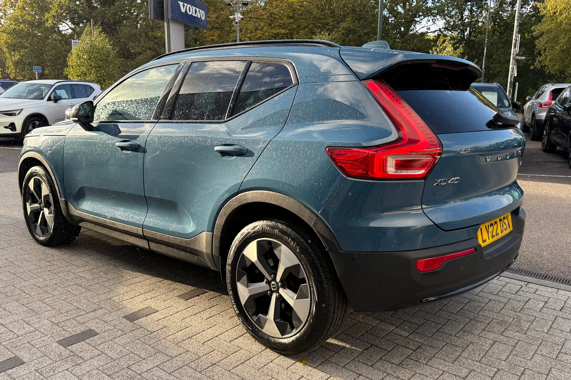 Volvo XC40 thumbnail image number 11