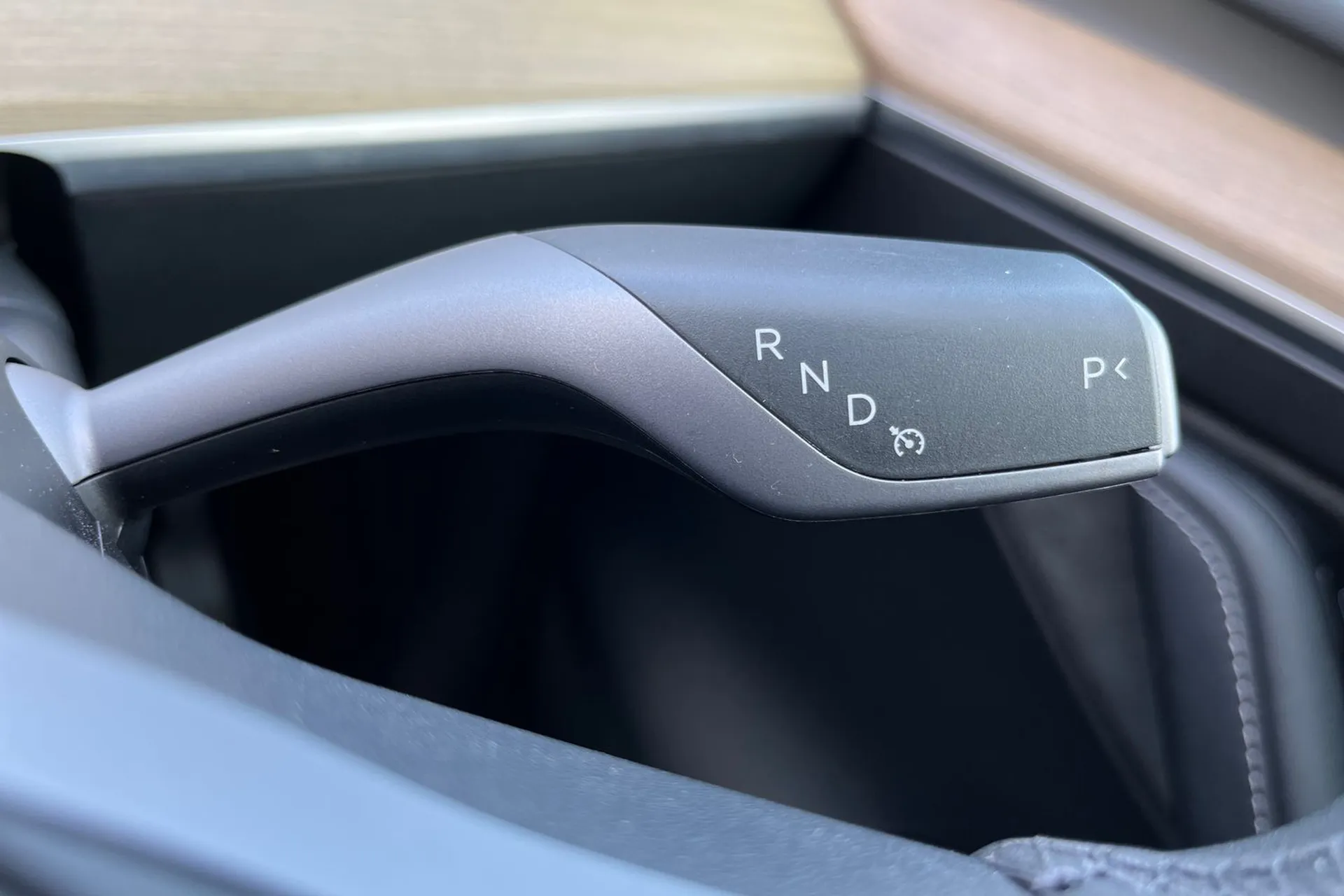 TESLA MODEL Y thumbnail image number 57