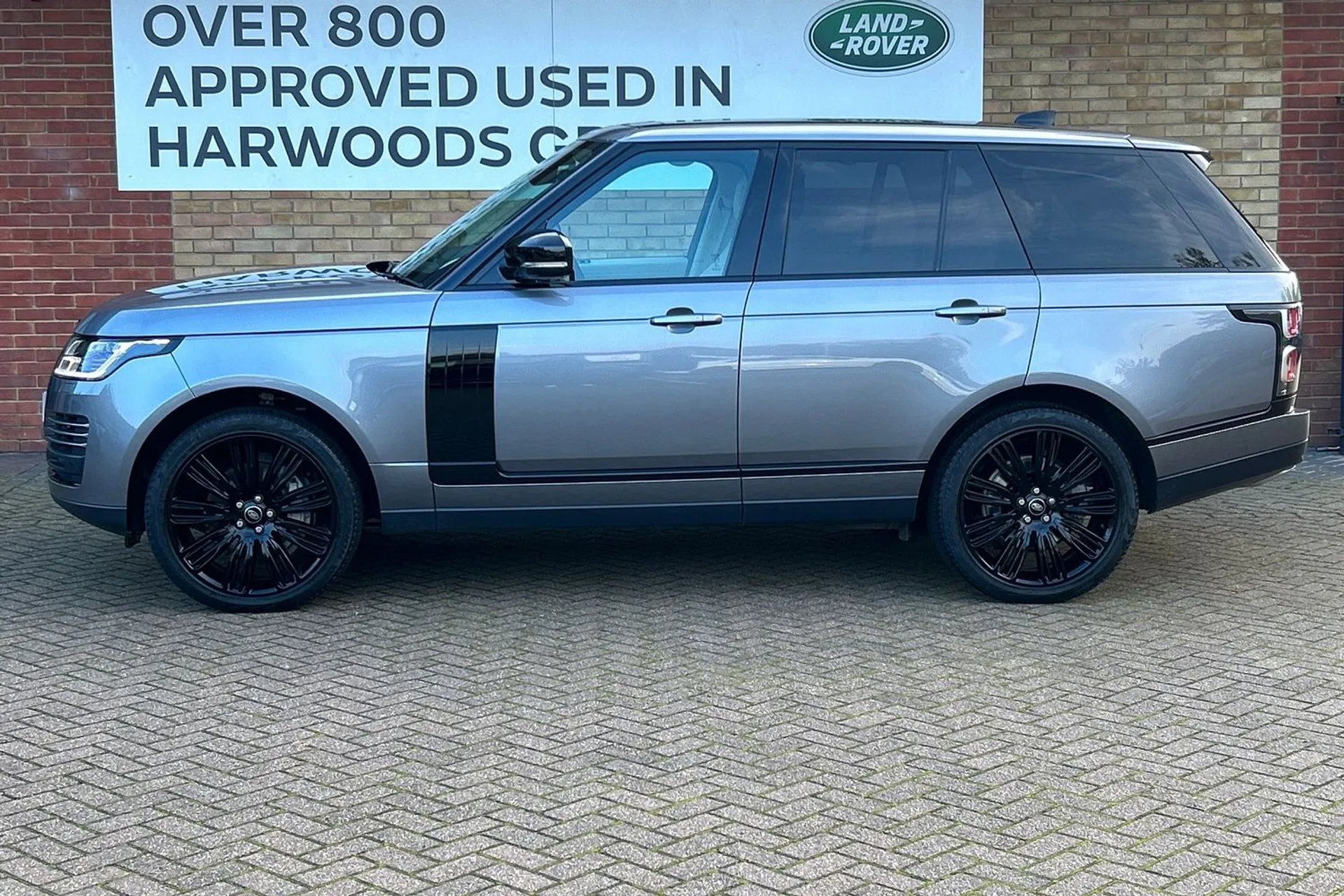 LAND ROVER RANGE ROVER thumbnail image number 10