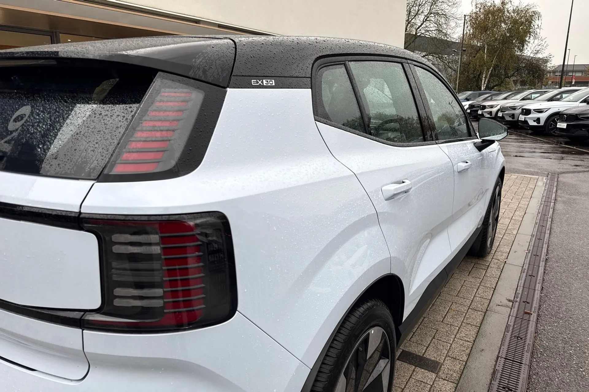 Volvo EX30 thumbnail image number 15