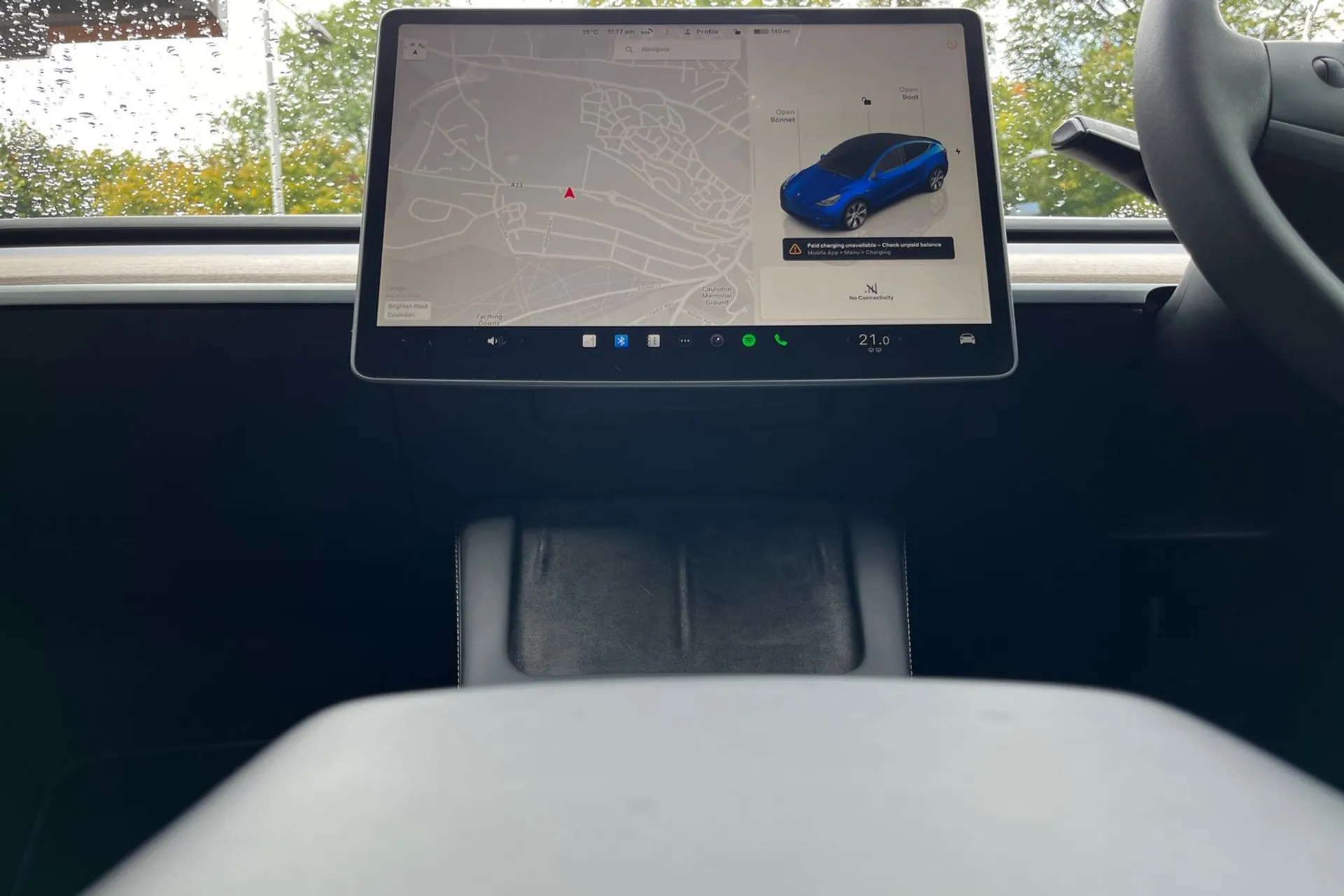 TESLA MODEL Y thumbnail image number 32