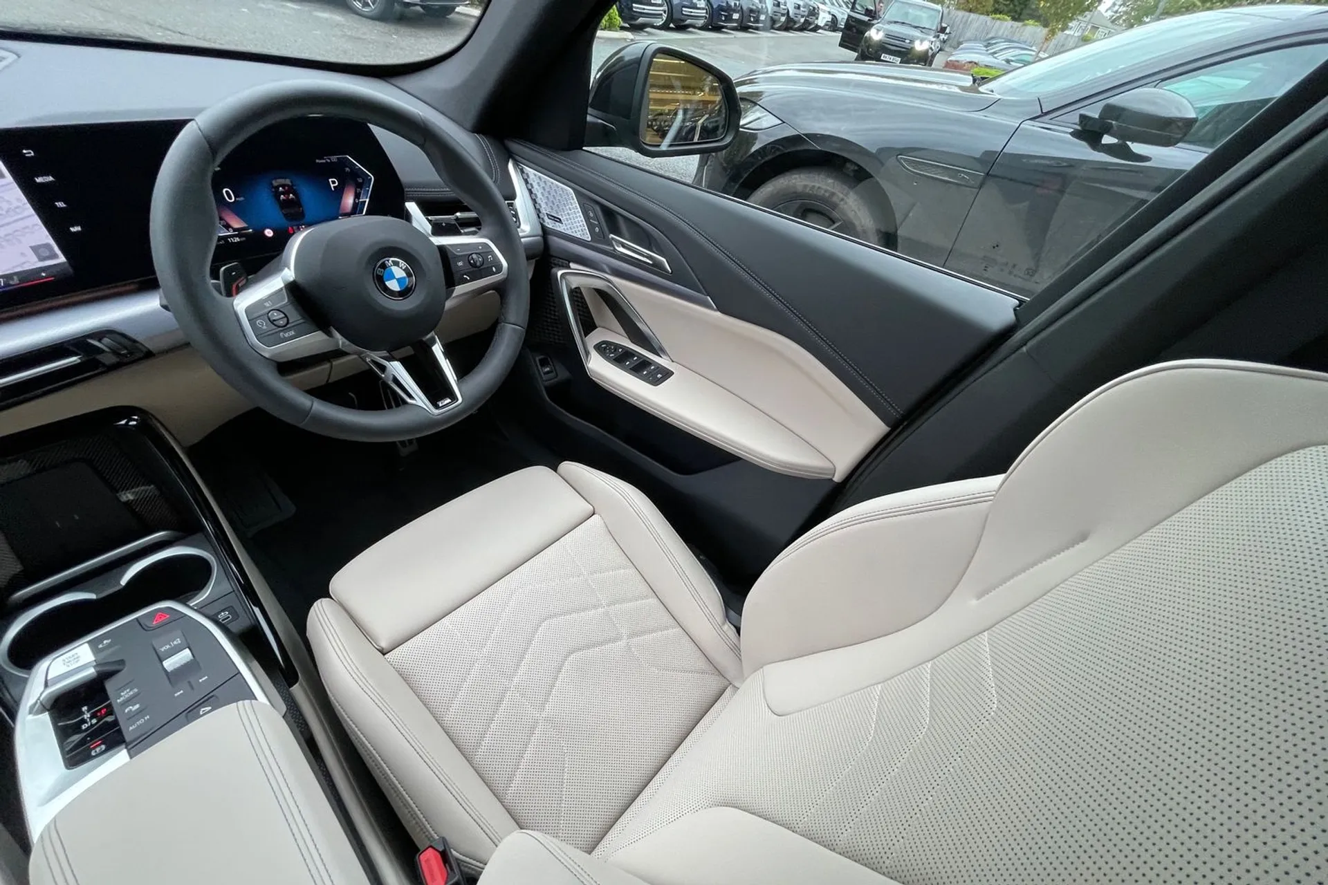 BMW X1 thumbnail image number 14