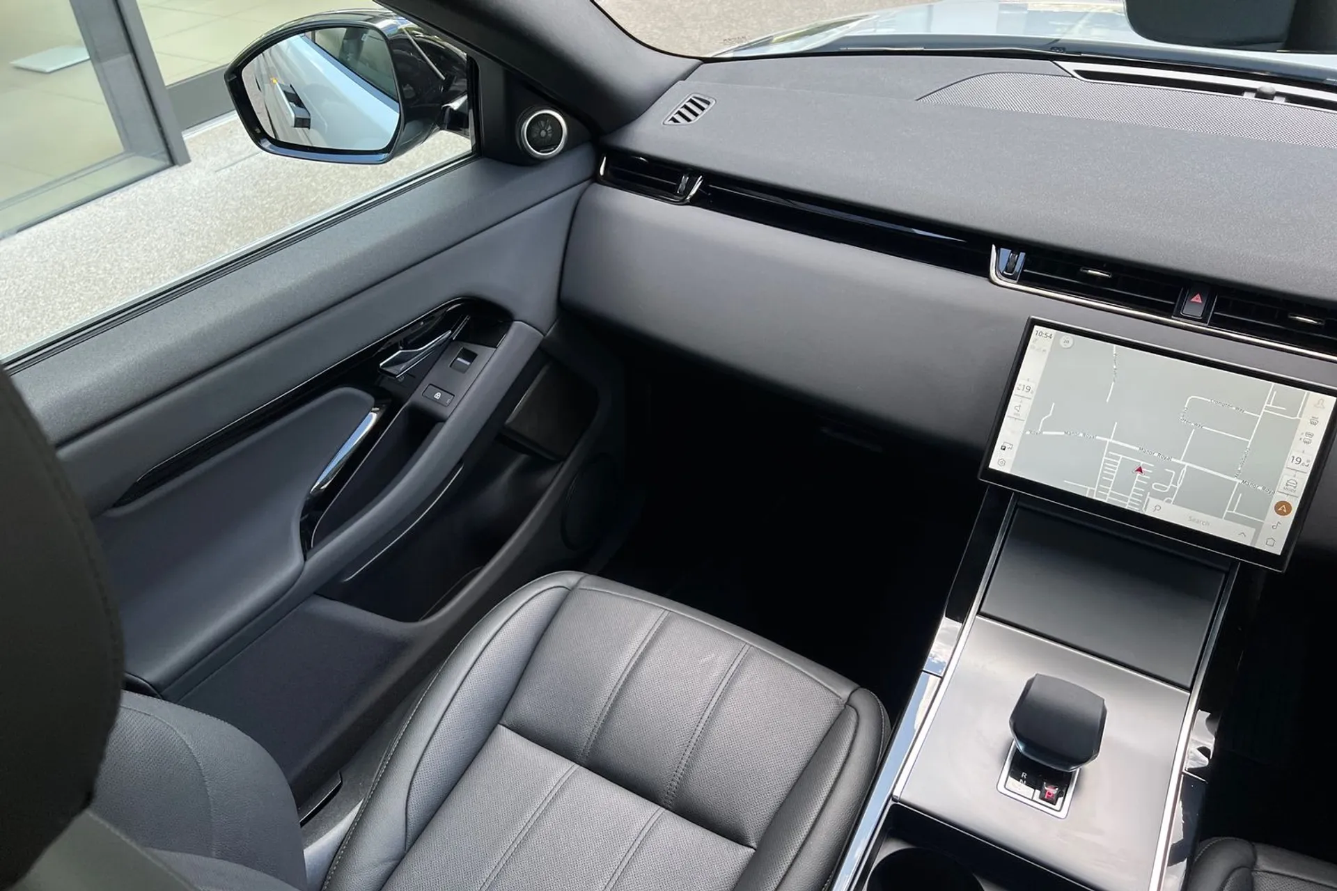 LAND ROVER RANGE ROVER EVOQUE thumbnail image number 21