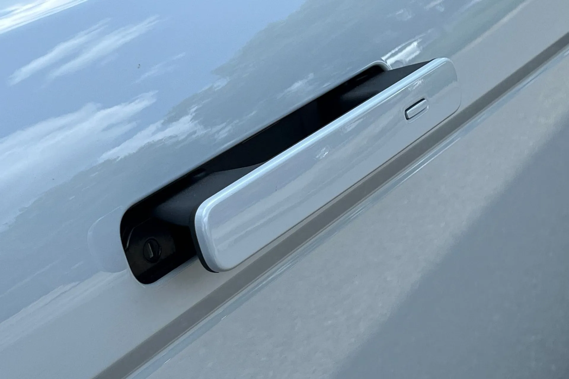 LAND ROVER RANGE ROVER EVOQUE thumbnail image number 19