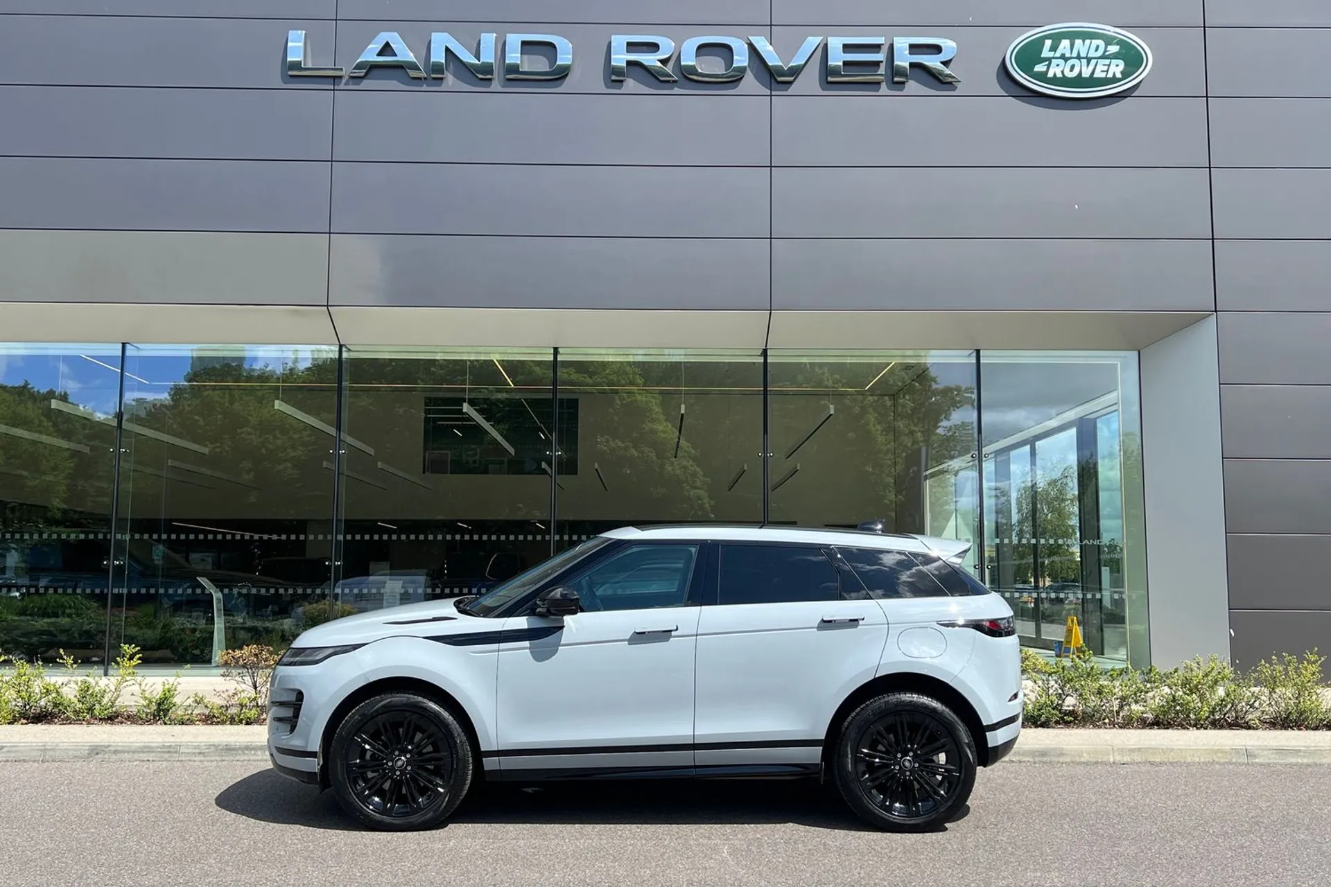 LAND ROVER RANGE ROVER EVOQUE thumbnail image number 7