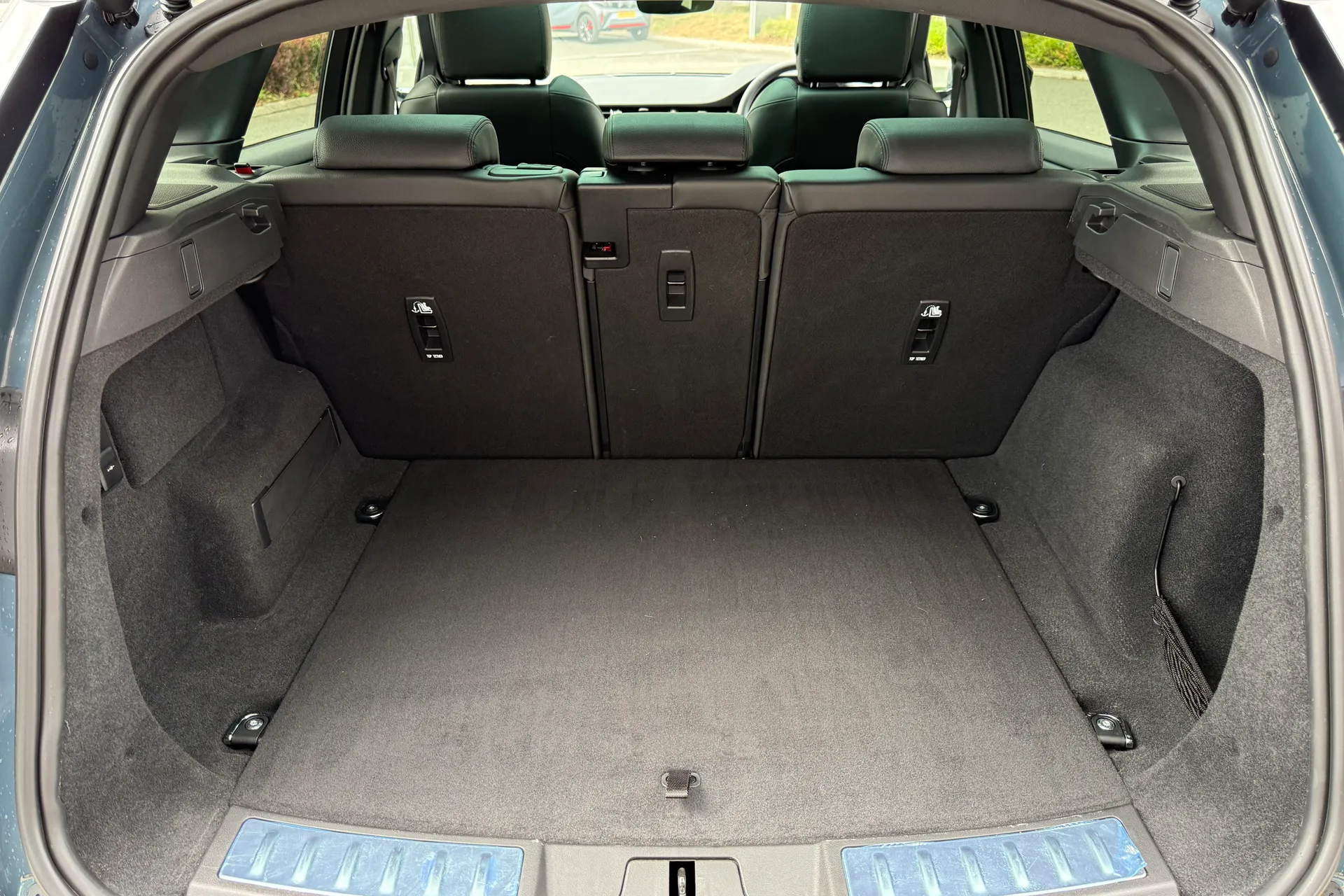 LAND ROVER RANGE ROVER EVOQUE thumbnail image number 44