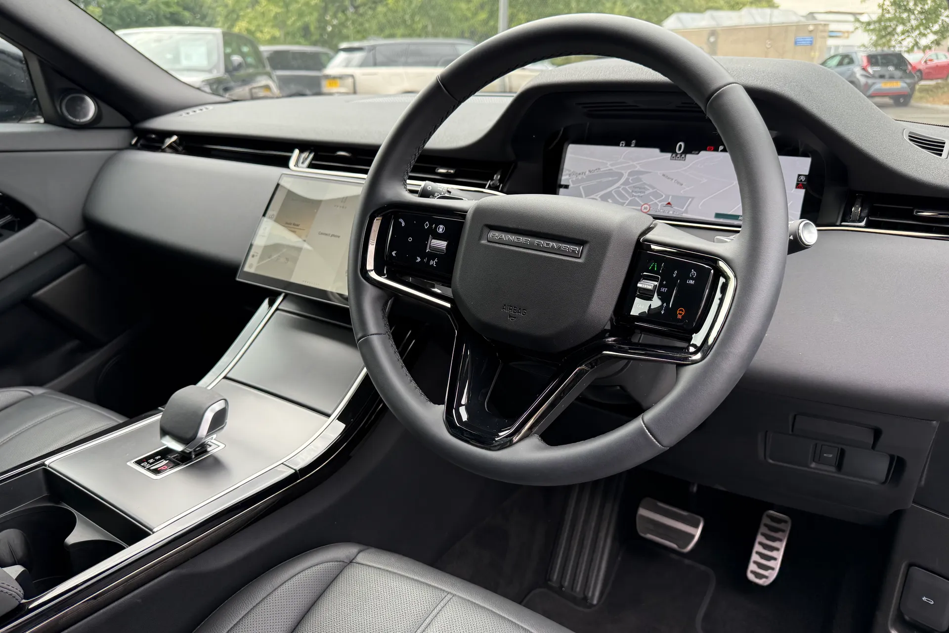 LAND ROVER RANGE ROVER EVOQUE thumbnail image number 31
