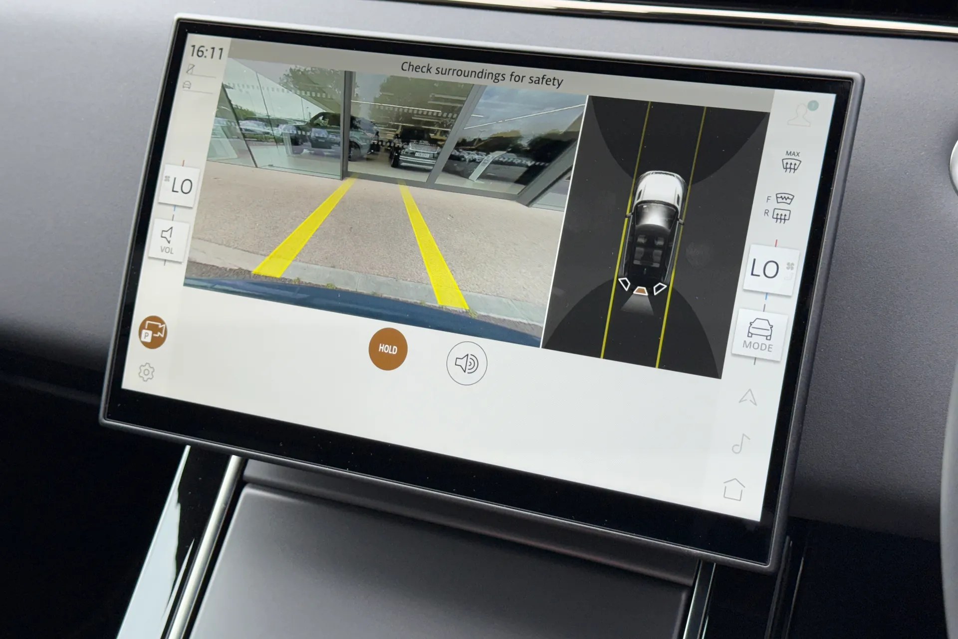 LAND ROVER RANGE ROVER EVOQUE thumbnail image number 4