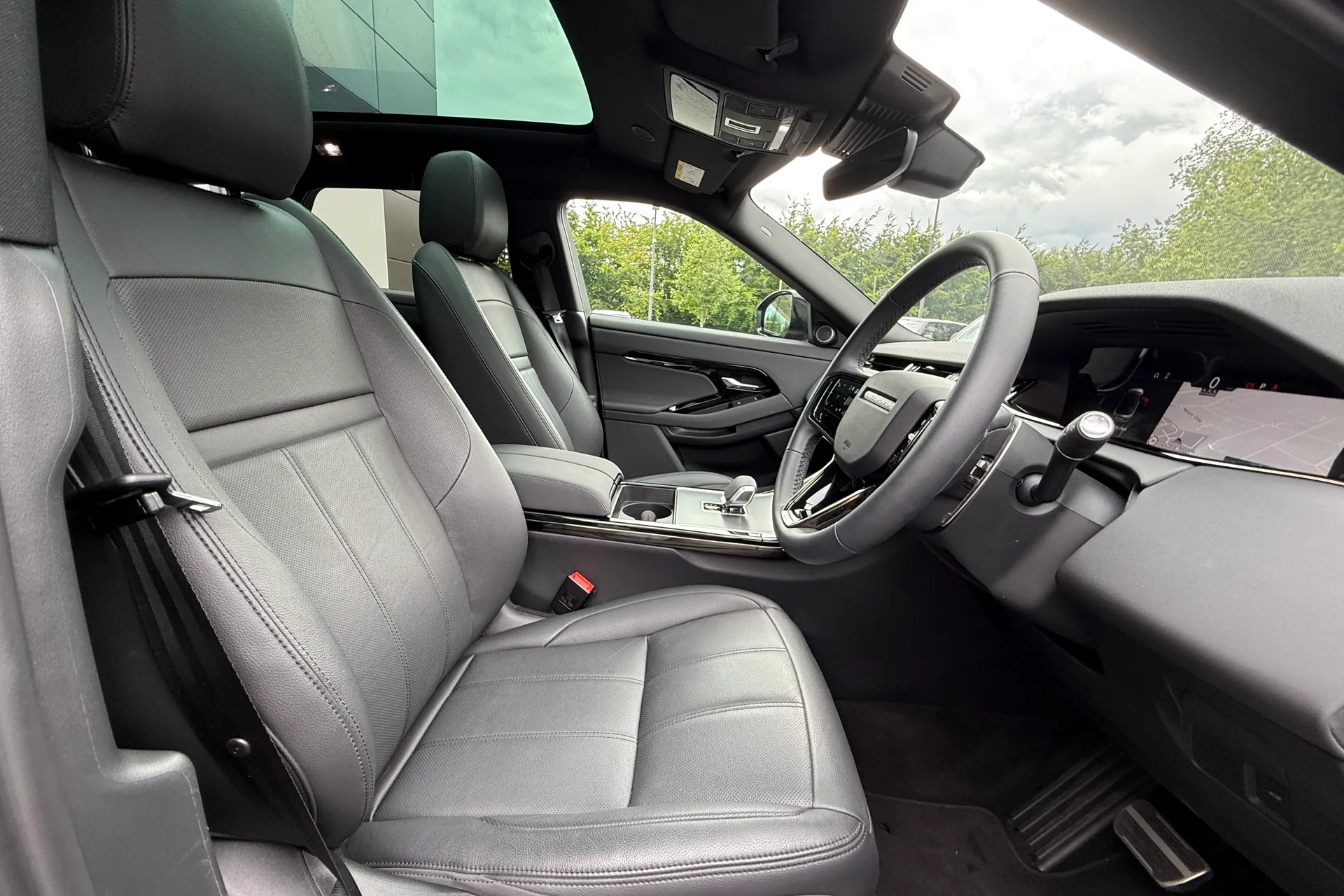 LAND ROVER RANGE ROVER EVOQUE thumbnail image number 9